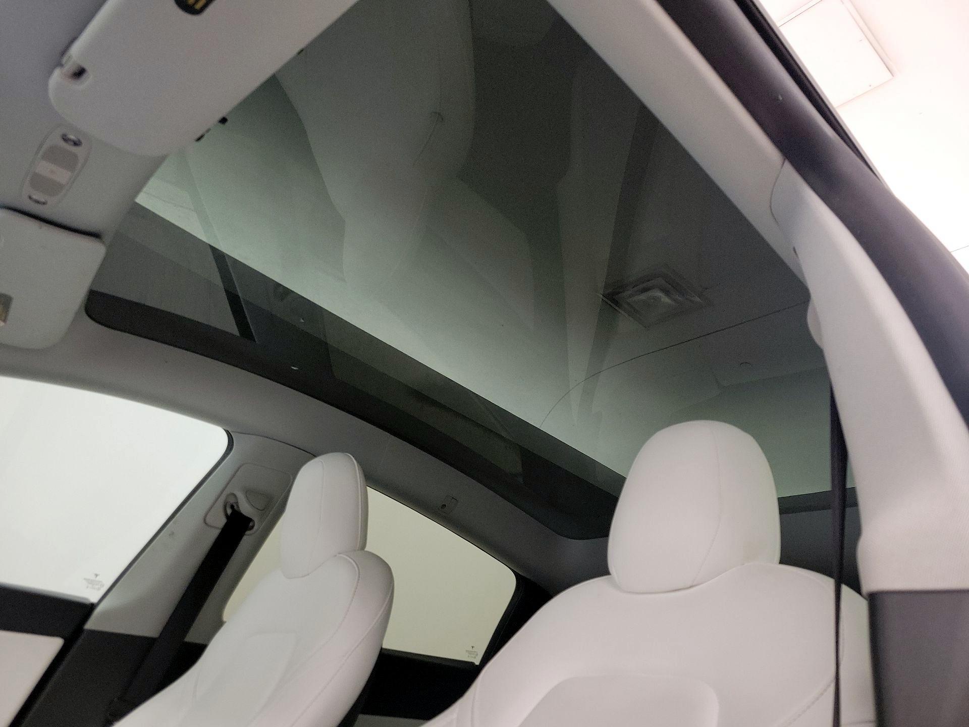 Thumbnail: 2020 Tesla Model Y - 19
