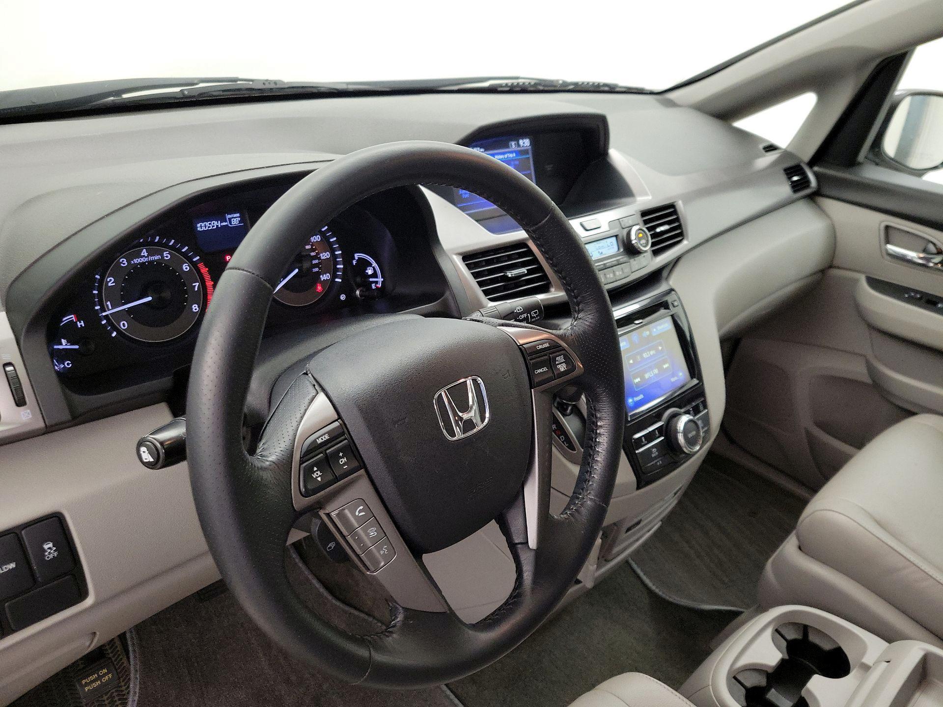 Thumbnail: 2017 Honda Odyssey - 9