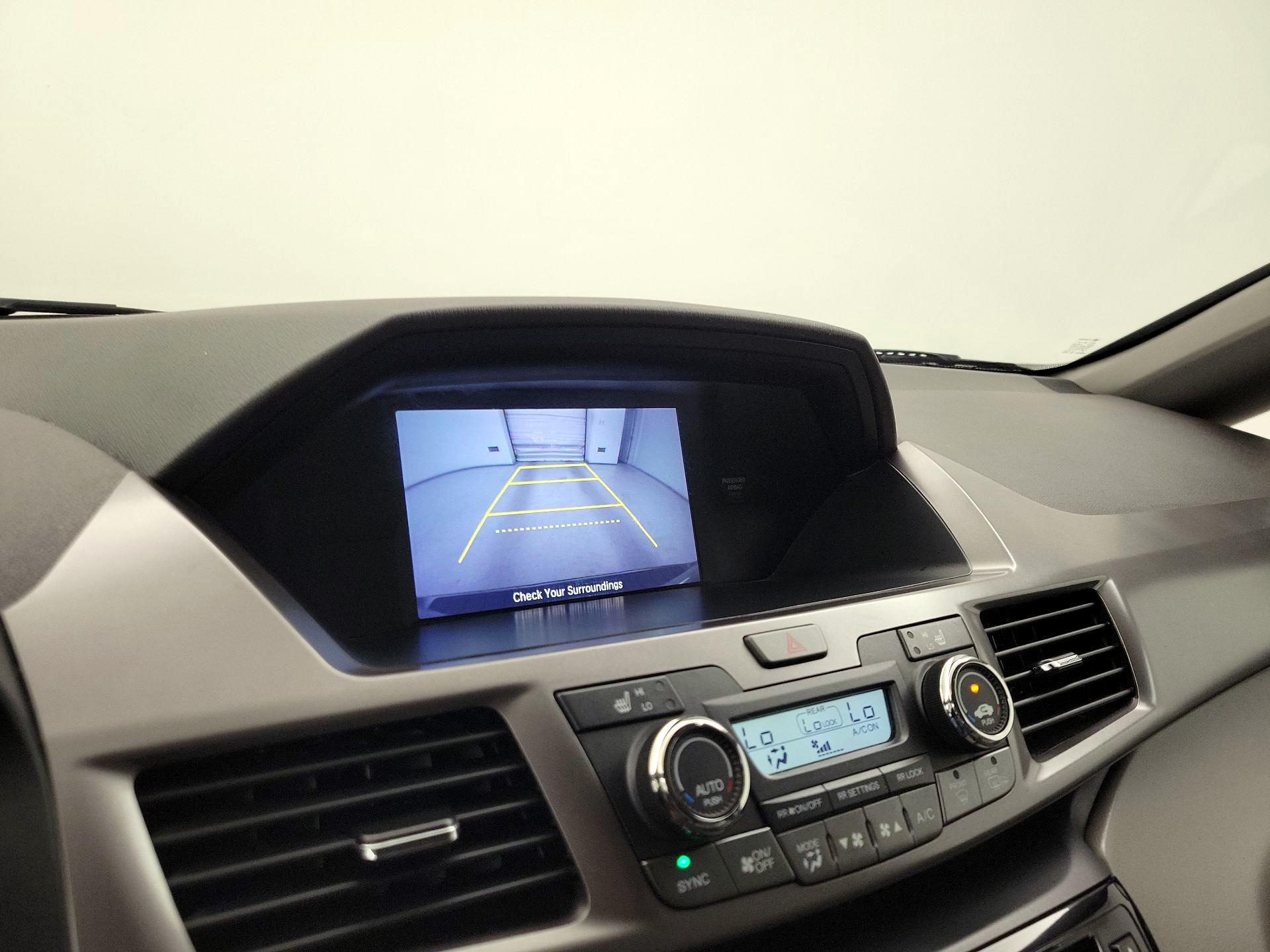 Thumbnail: 2017 Honda Odyssey - 14