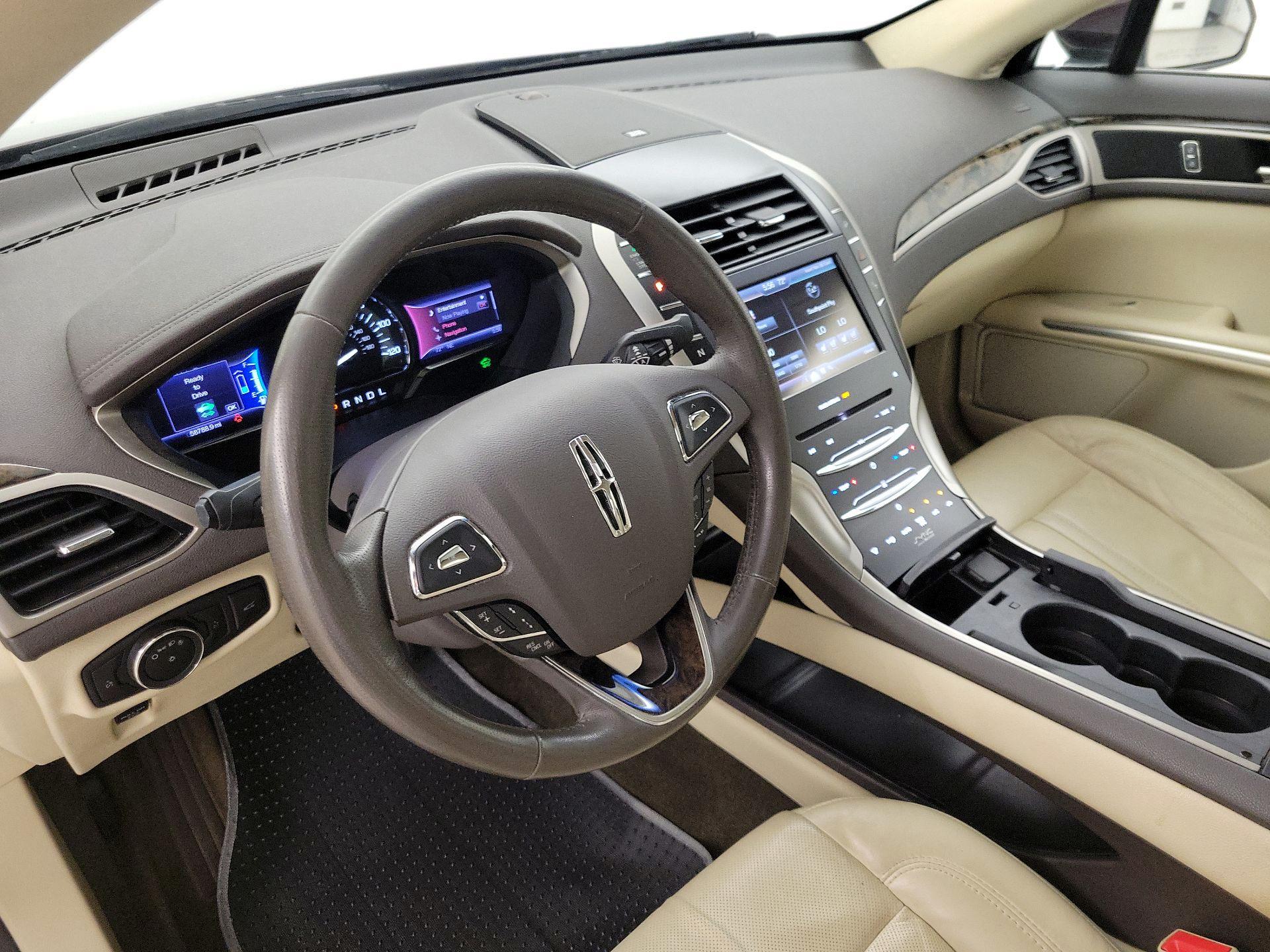 Thumbnail: 2013 Lincoln MKZ - 9