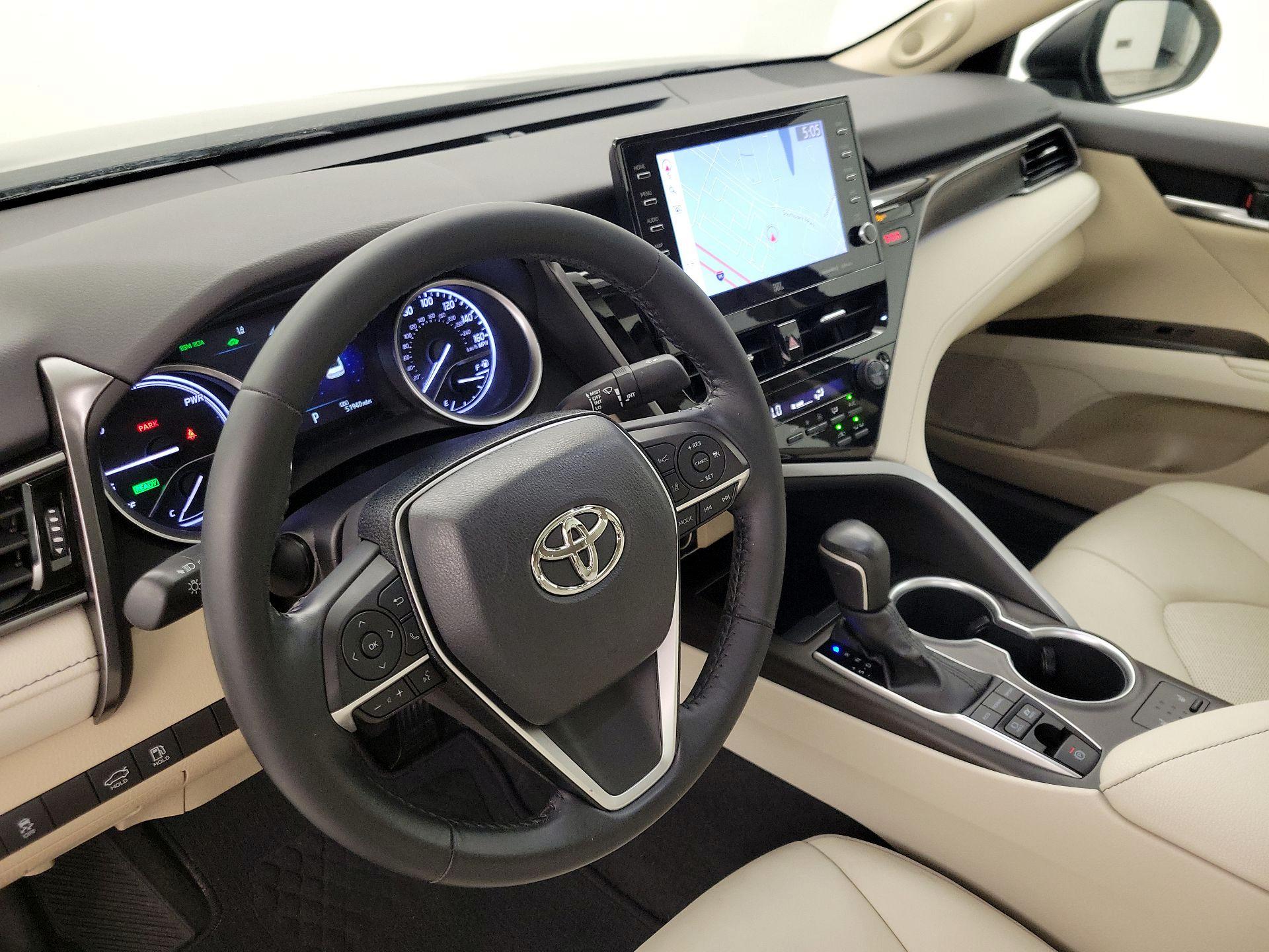 Thumbnail: 2021 Toyota Camry - 9