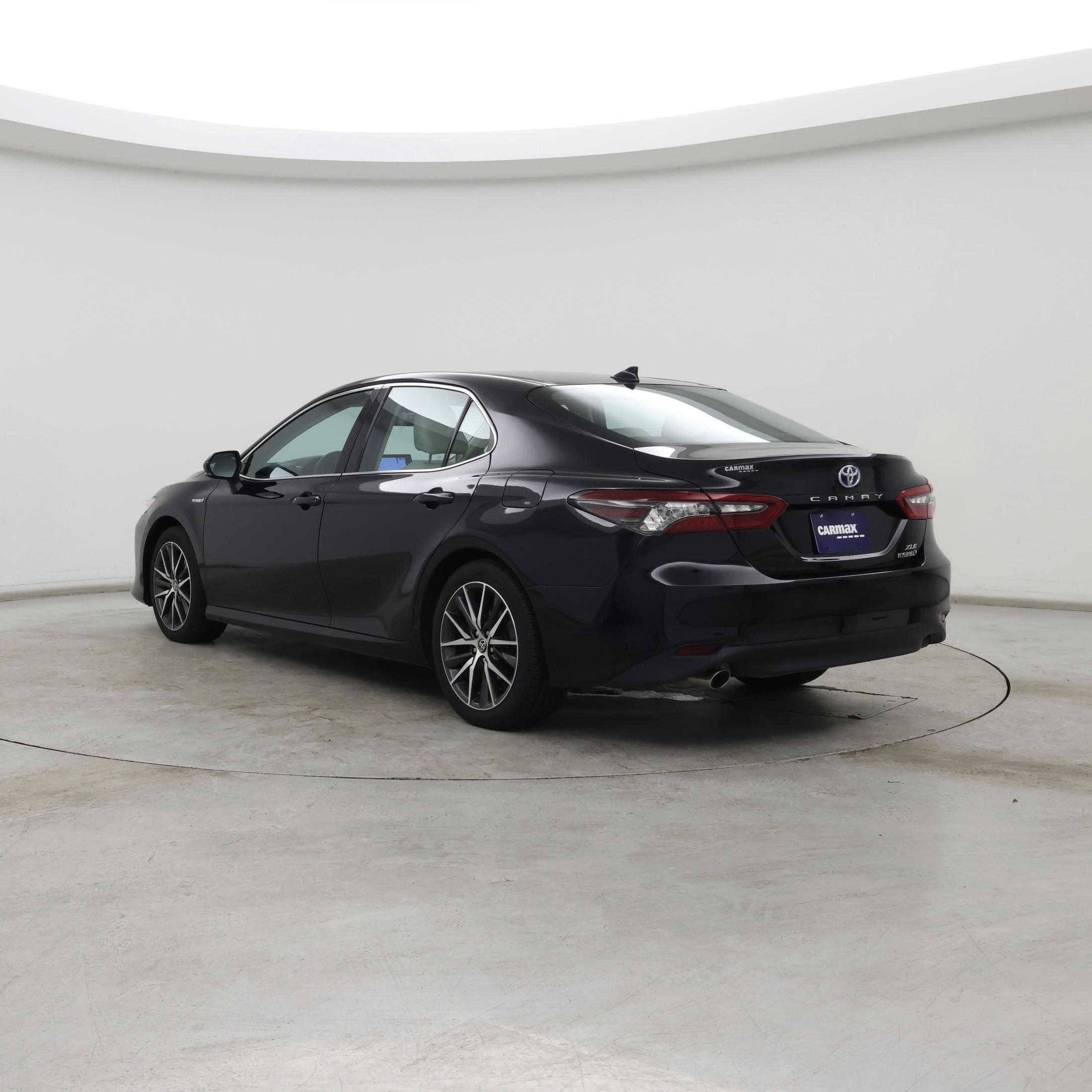 Thumbnail: 2021 Toyota Camry - 2