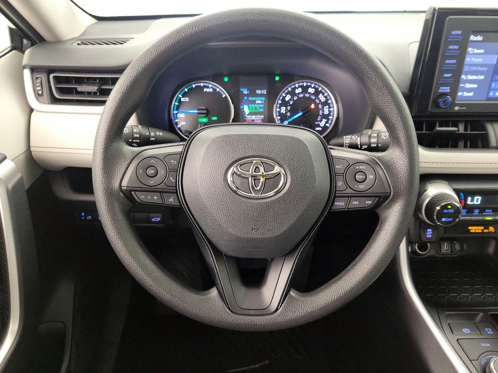 Thumbnail: 2021 Toyota RAV4 - 10