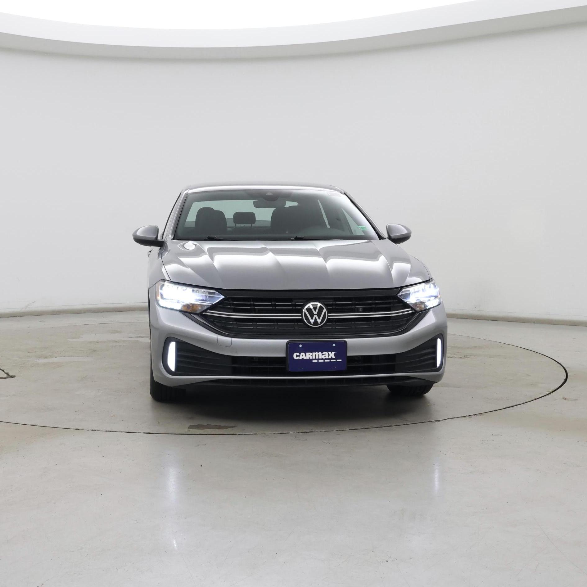 Thumbnail: 2023 Volkswagen Jetta - 5