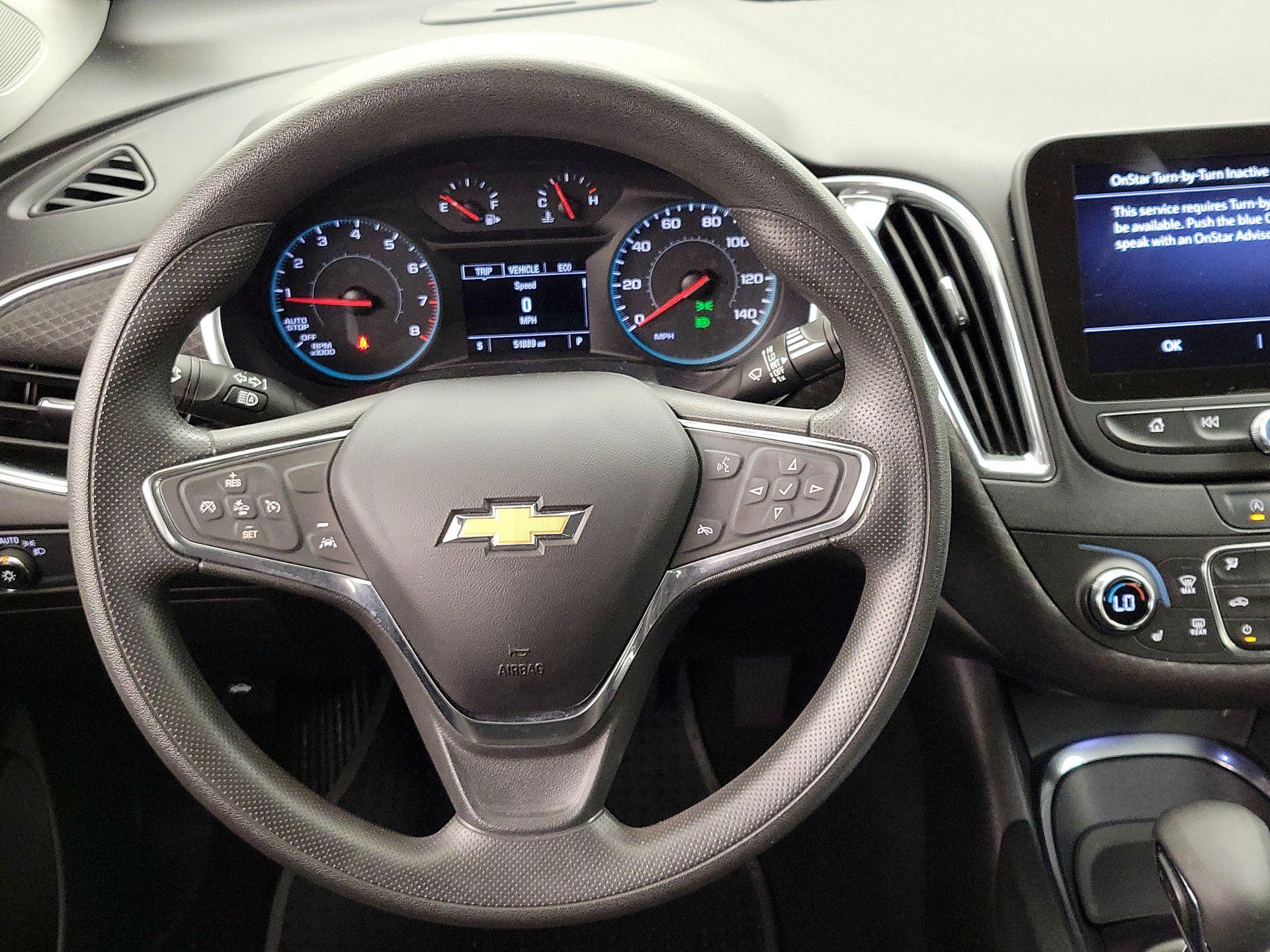 Thumbnail: 2021 Chevrolet Malibu - 10