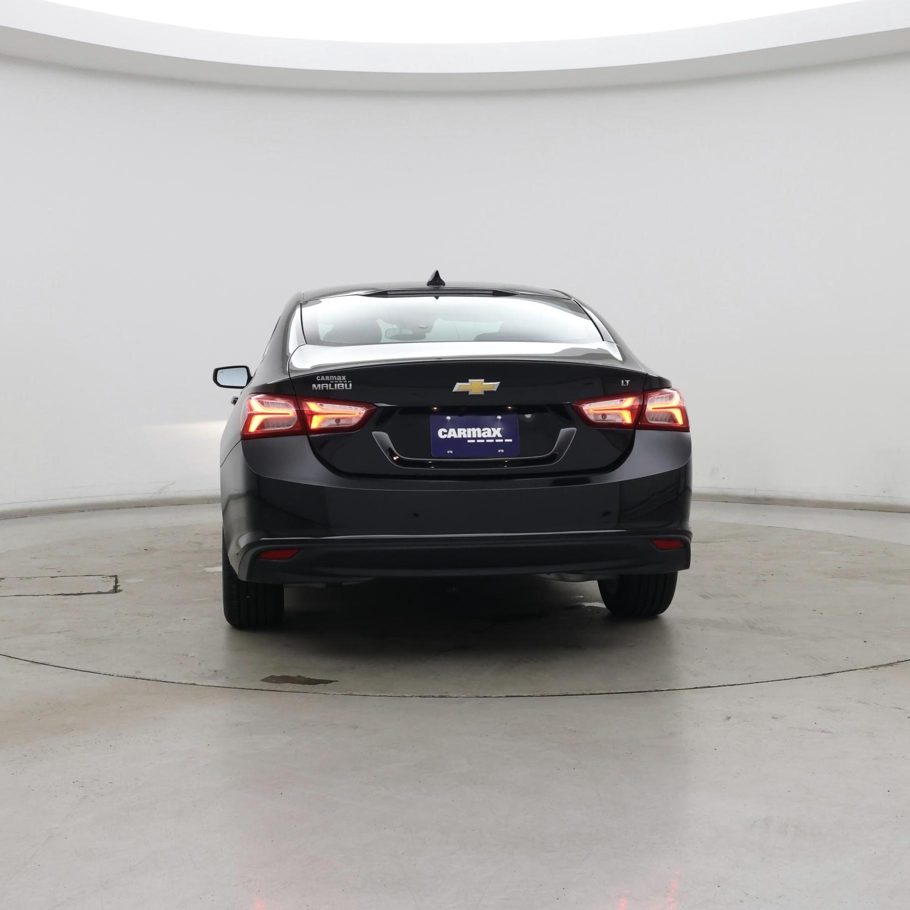 Thumbnail: 2021 Chevrolet Malibu - 6