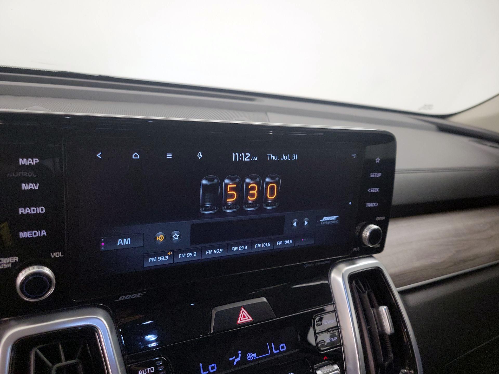 Thumbnail: 2021 Kia Sorento - 16