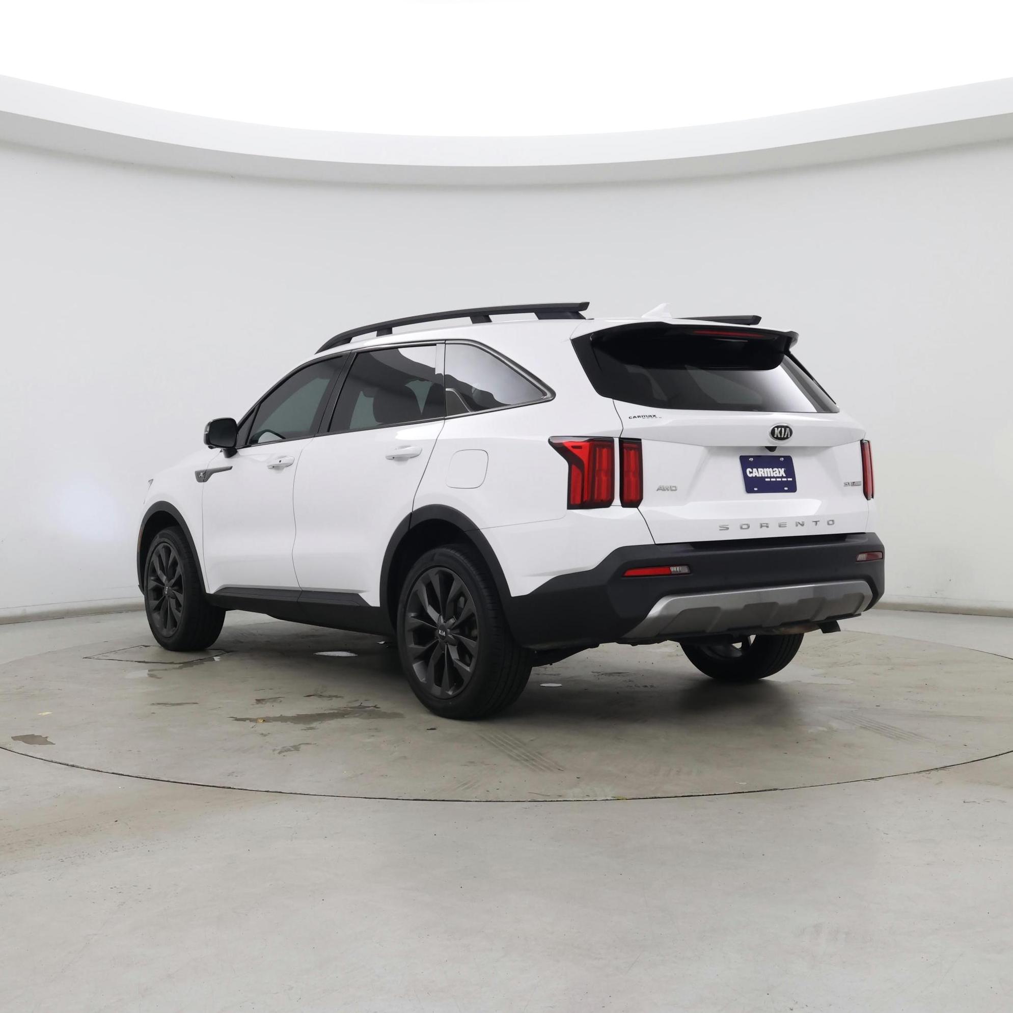 Thumbnail: 2021 Kia Sorento - 2