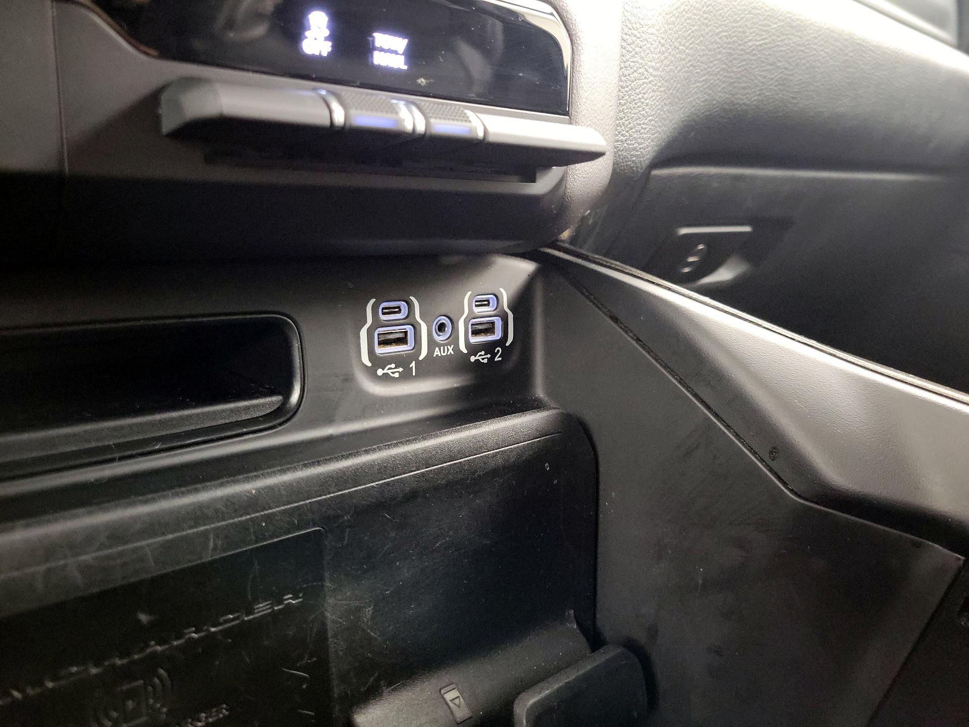Thumbnail: 2021 RAM 1500 - 18