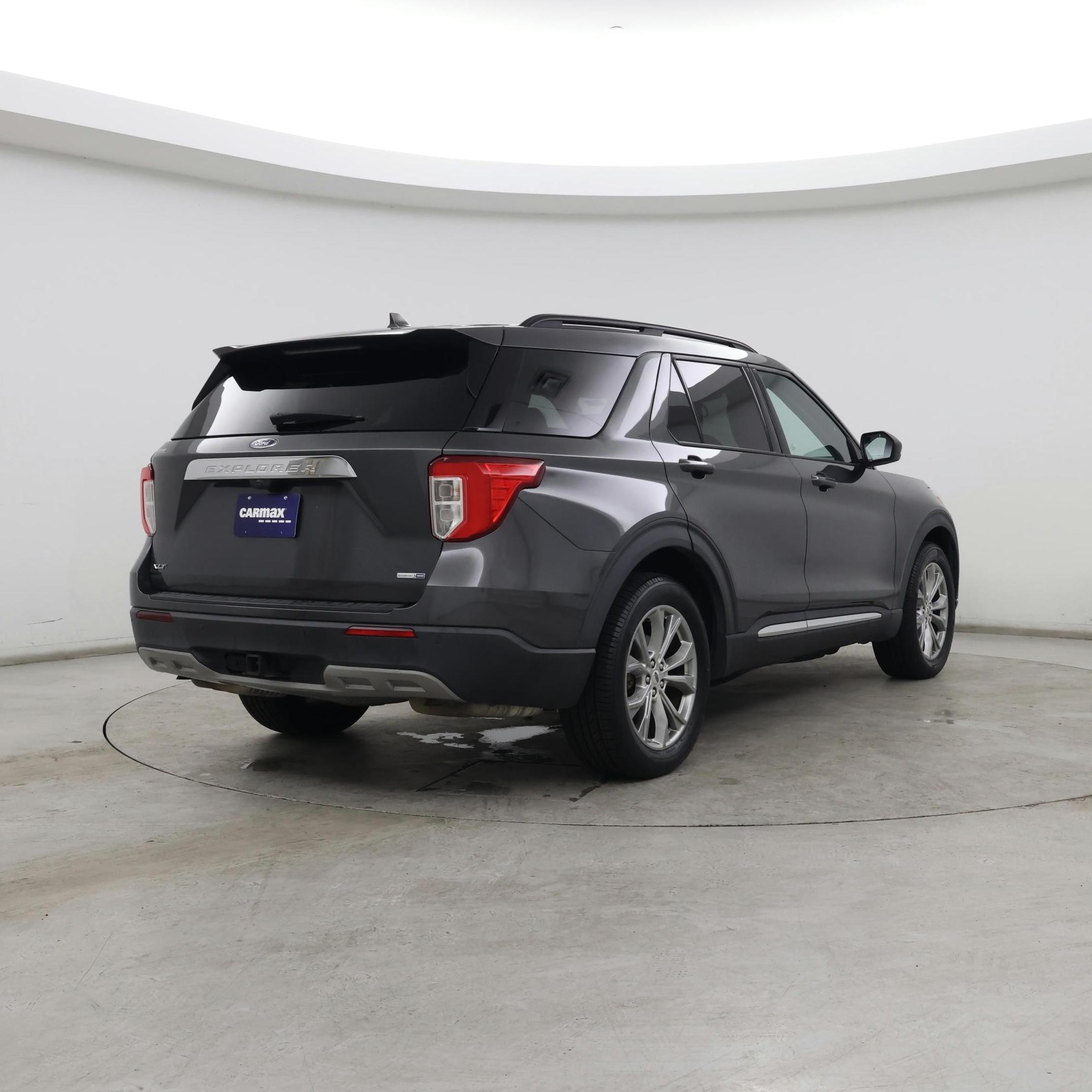 Thumbnail: 2020 Ford Explorer - 8