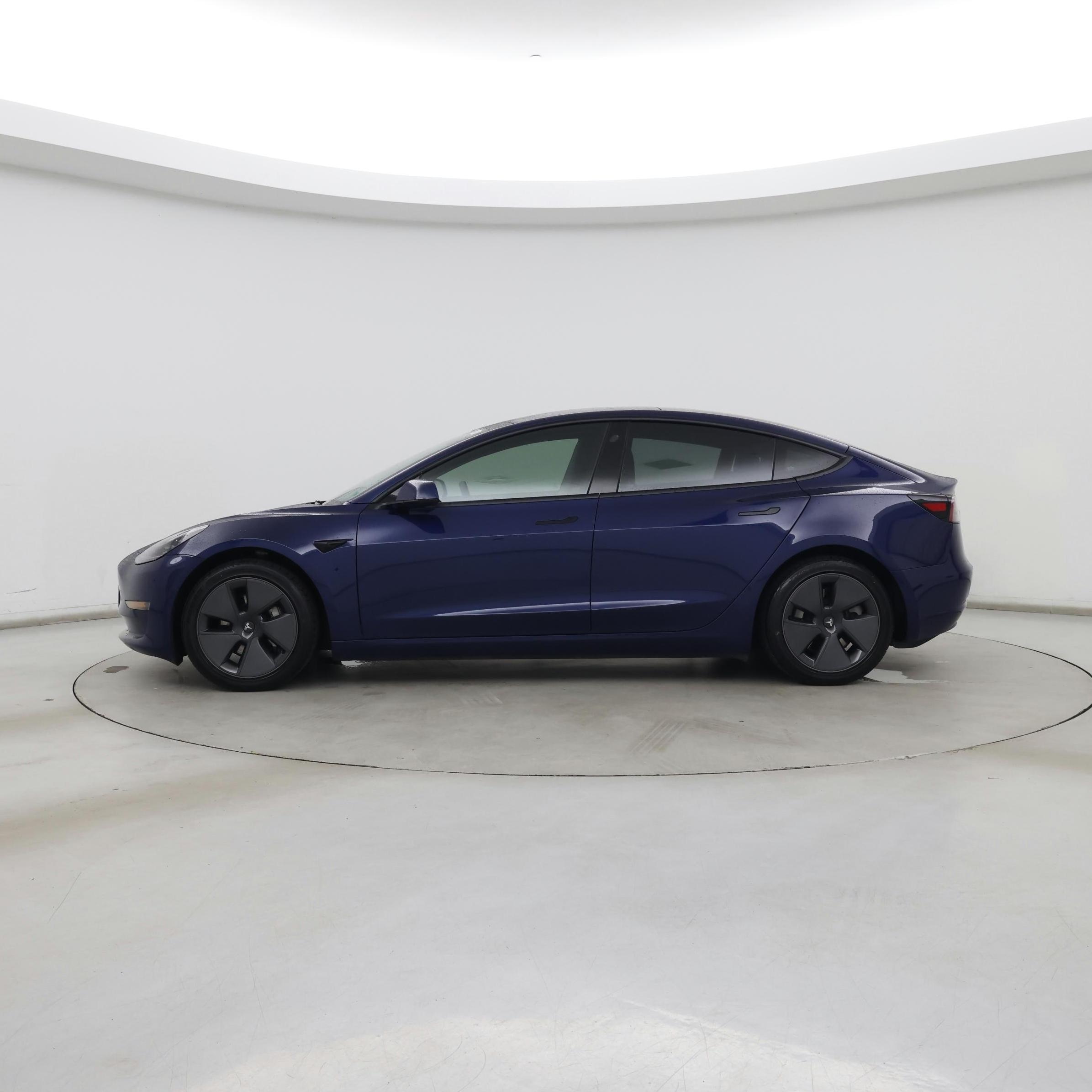 Thumbnail: 2022 Tesla Model 3 - 3