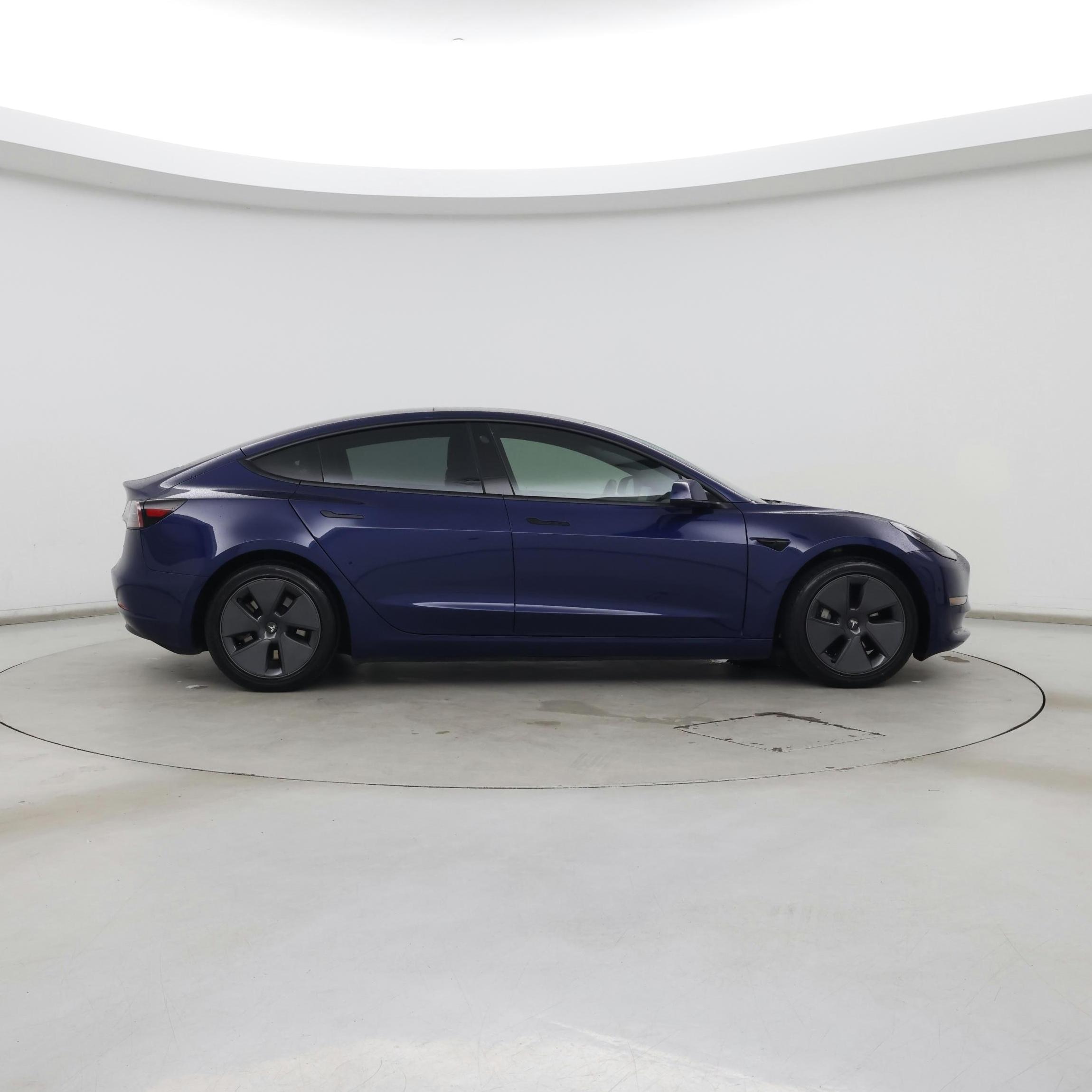 Thumbnail: 2022 Tesla Model 3 - 7