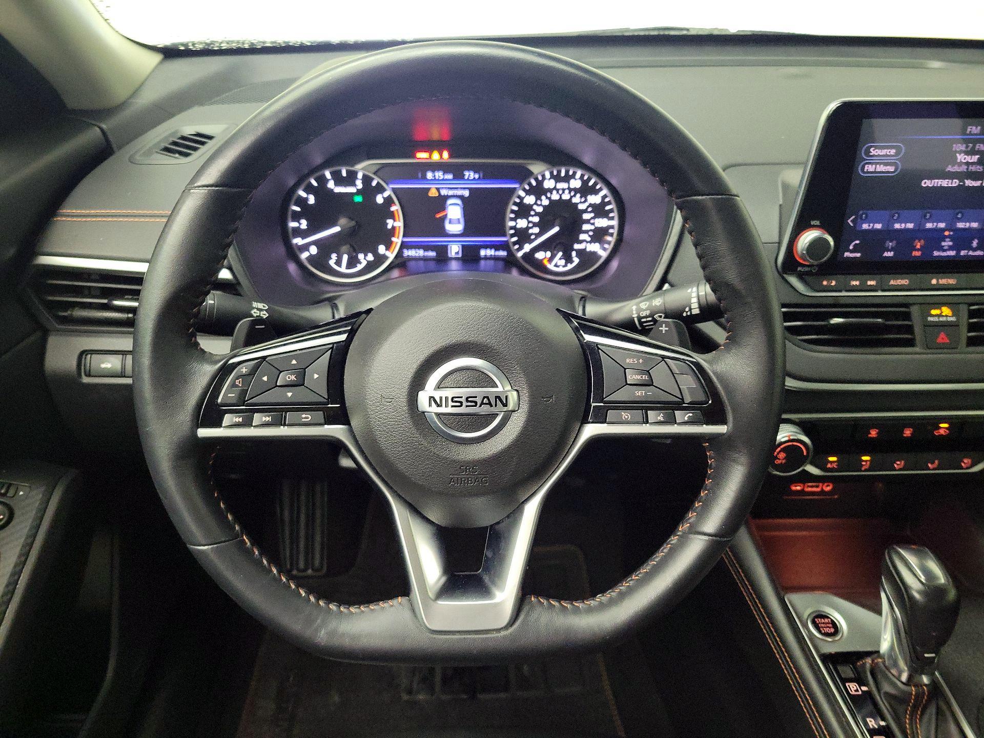 Thumbnail: 2020 Nissan Altima - 10