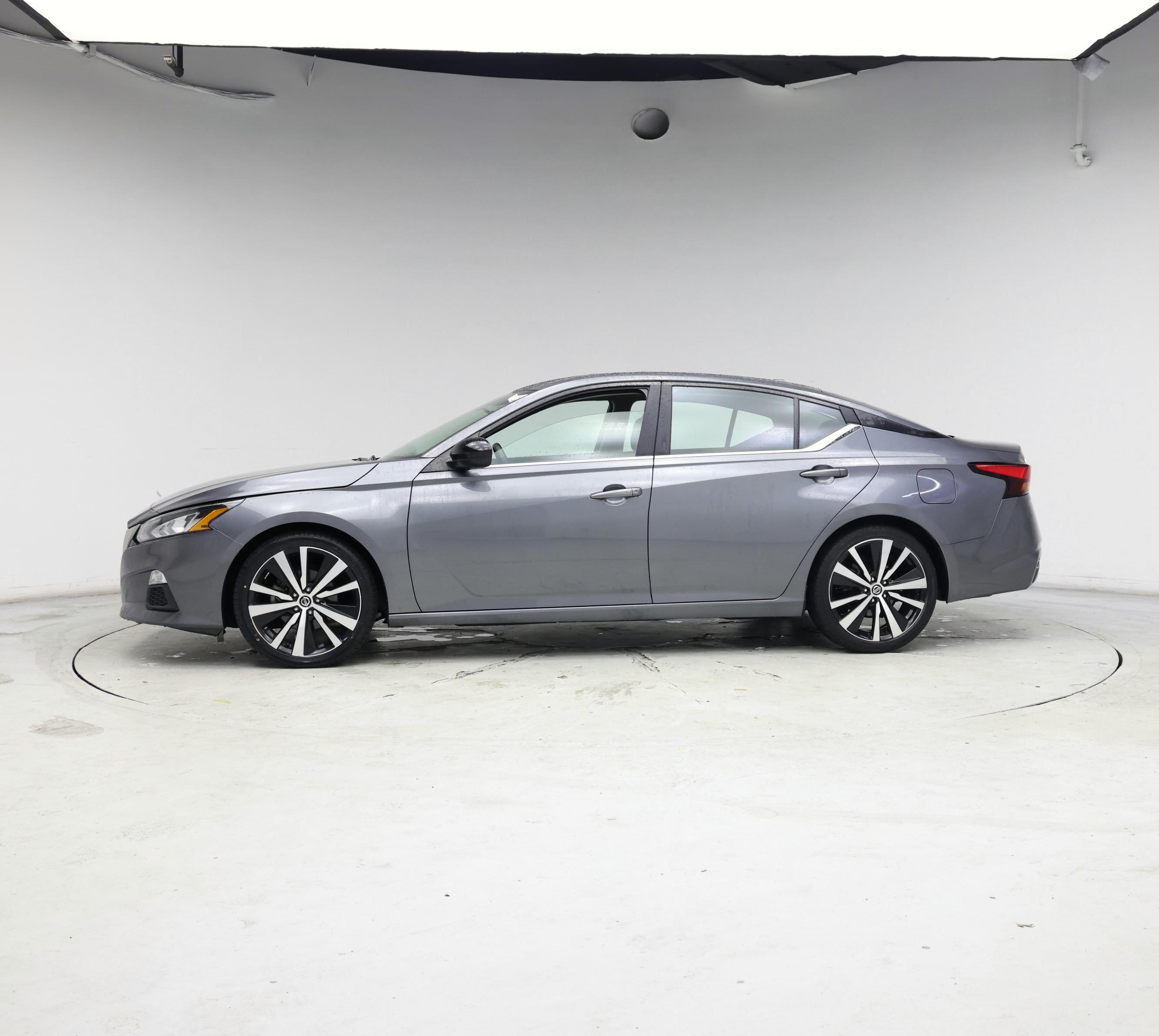 Thumbnail: 2020 Nissan Altima - 3