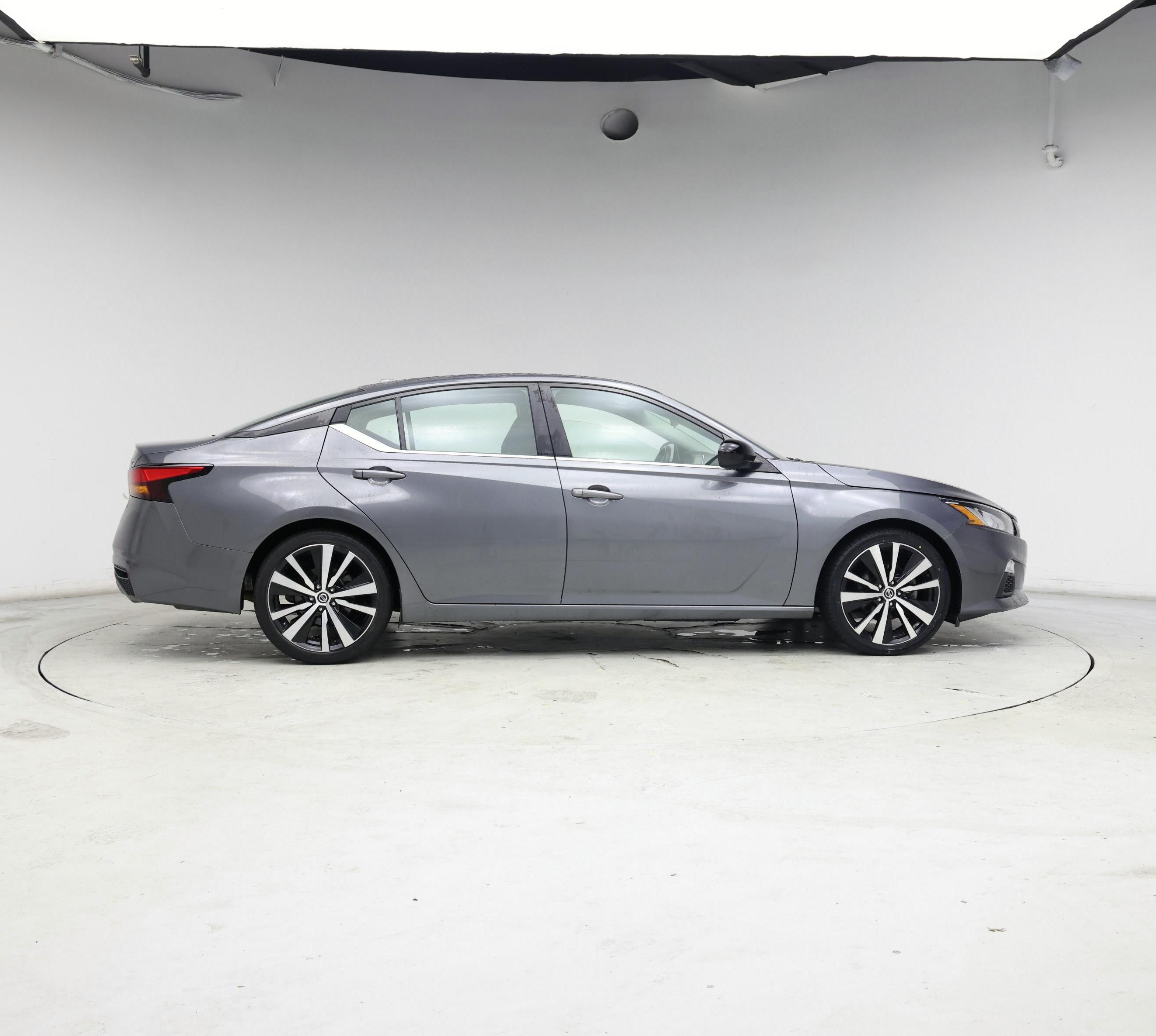 Thumbnail: 2020 Nissan Altima - 7