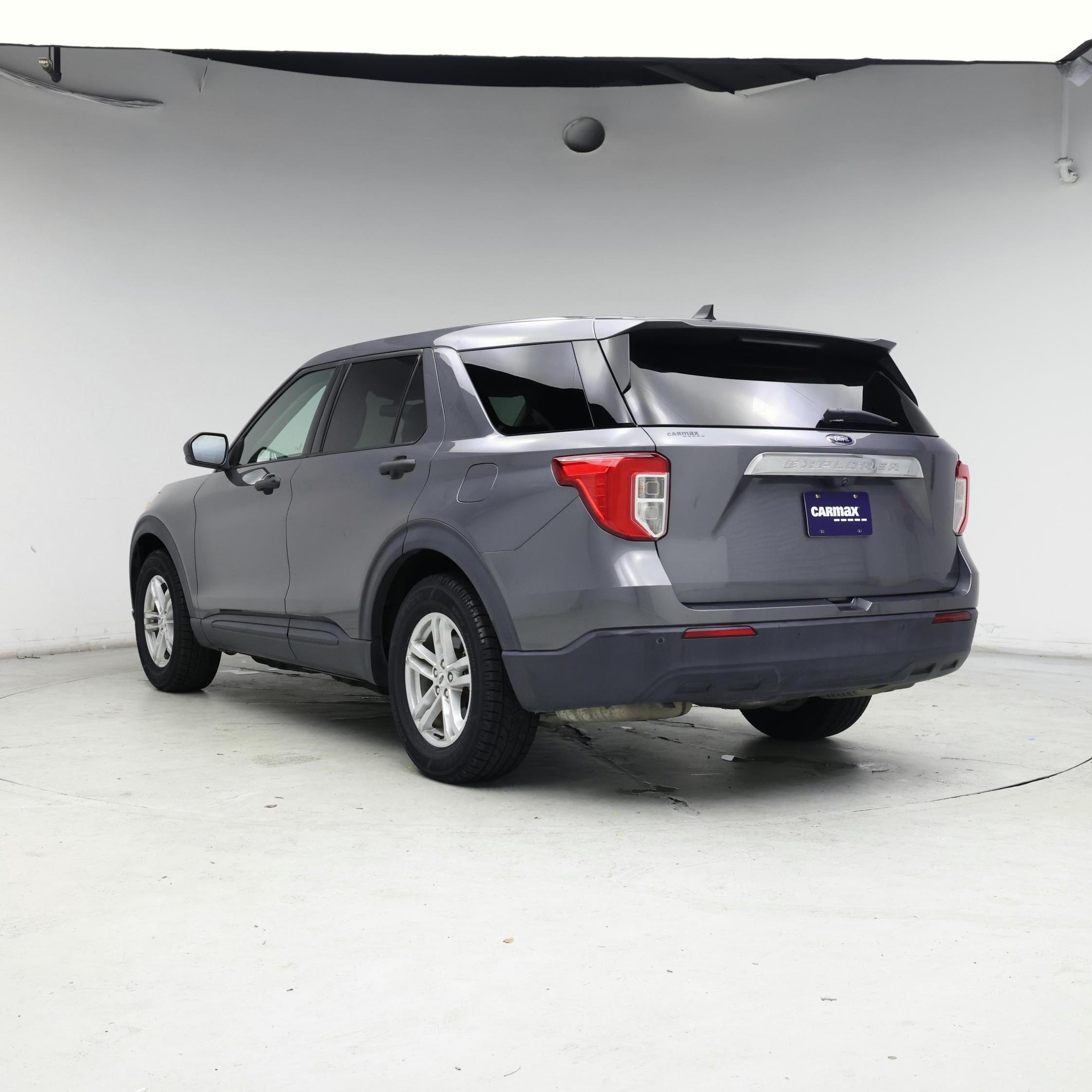 Thumbnail: 2022 Ford Explorer - 2