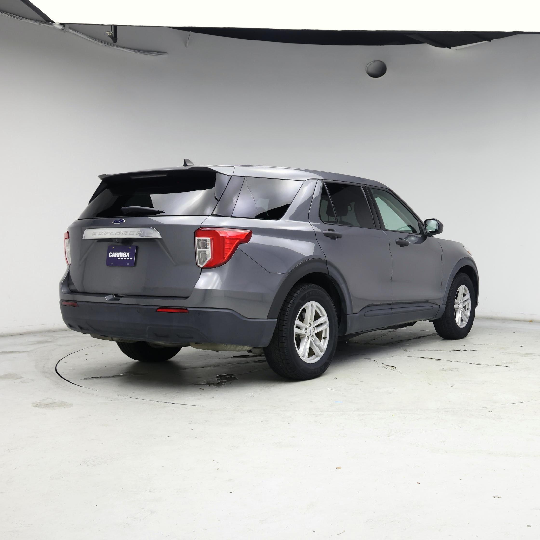 Thumbnail: 2022 Ford Explorer - 8