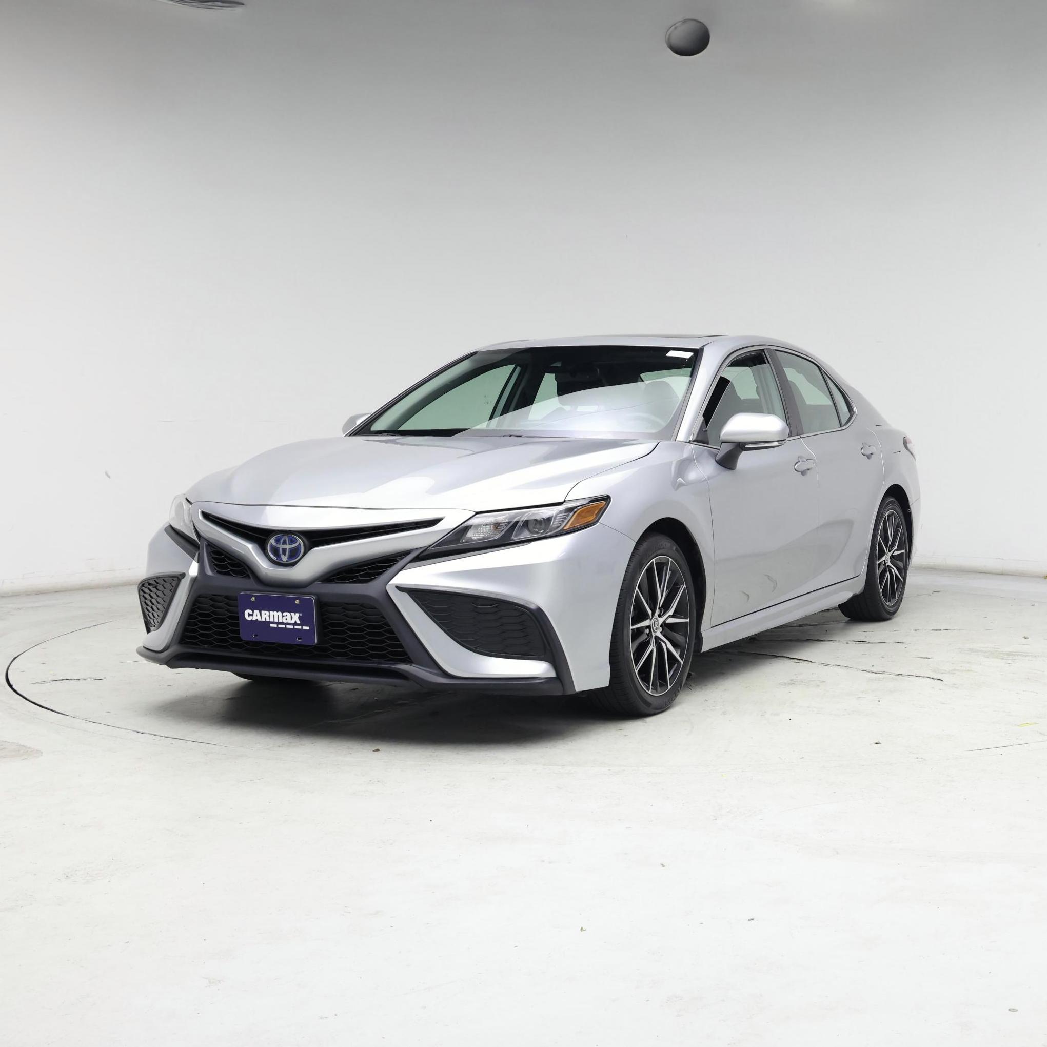 Thumbnail: 2023 Toyota Camry - 4
