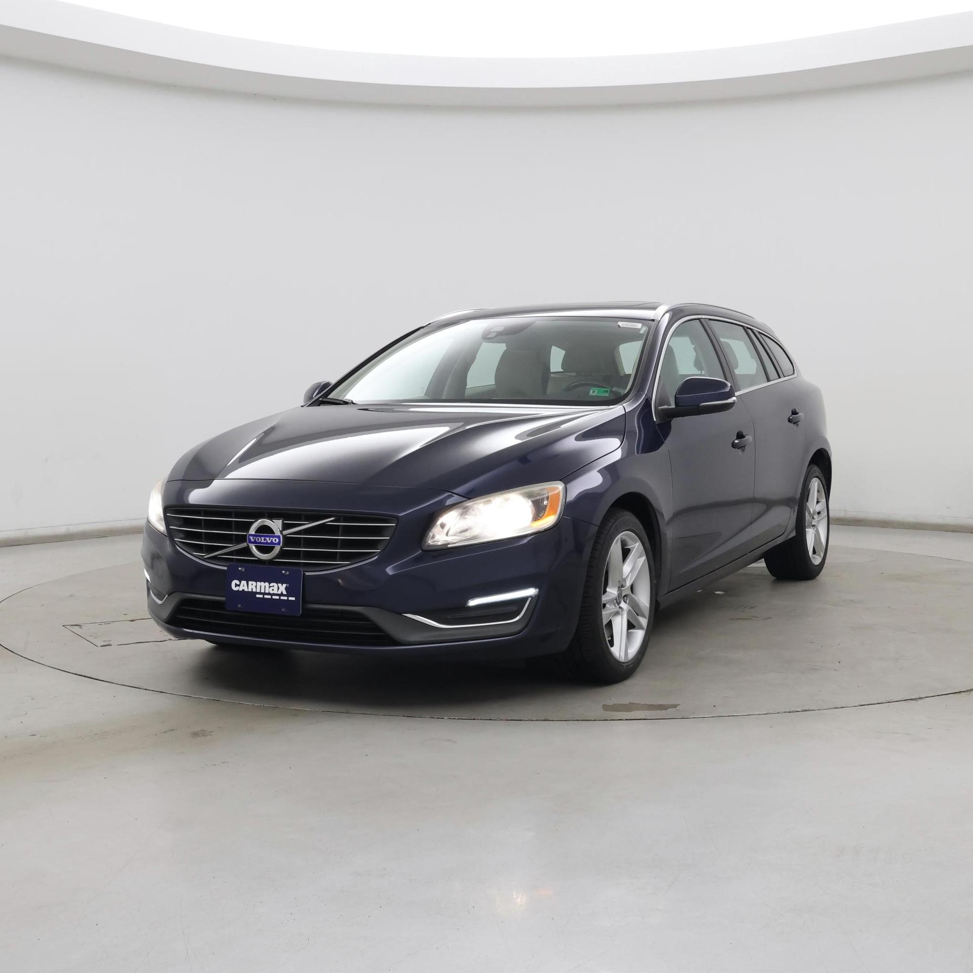 Thumbnail: 2015 Volvo V60 - 4