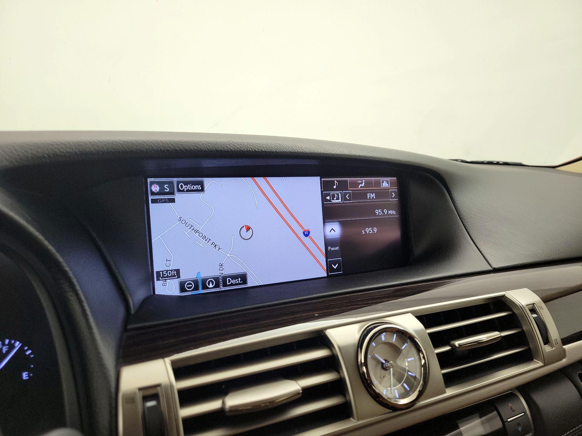 Thumbnail: 2015 Lexus LS - 14