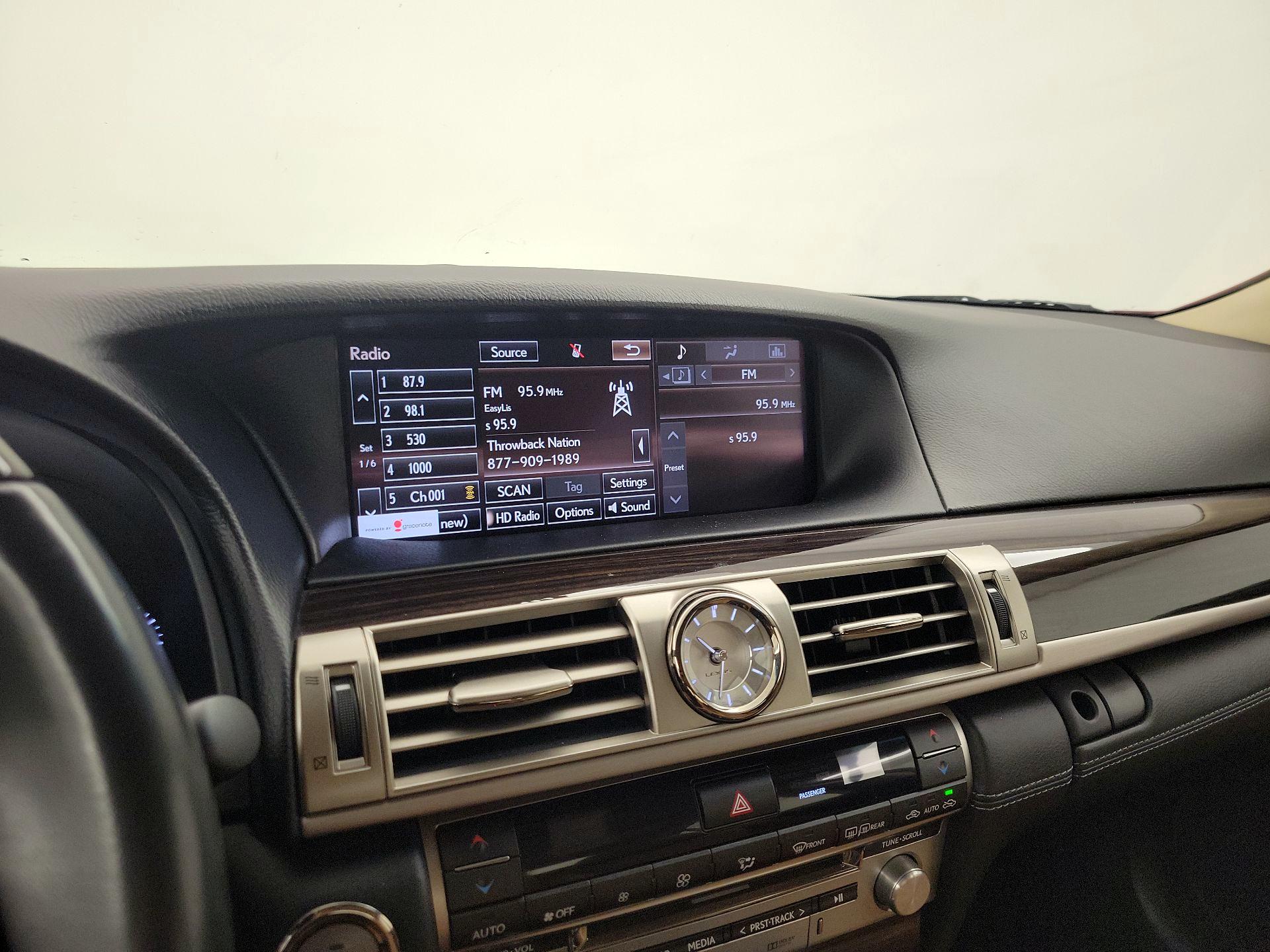 Thumbnail: 2015 Lexus LS - 16
