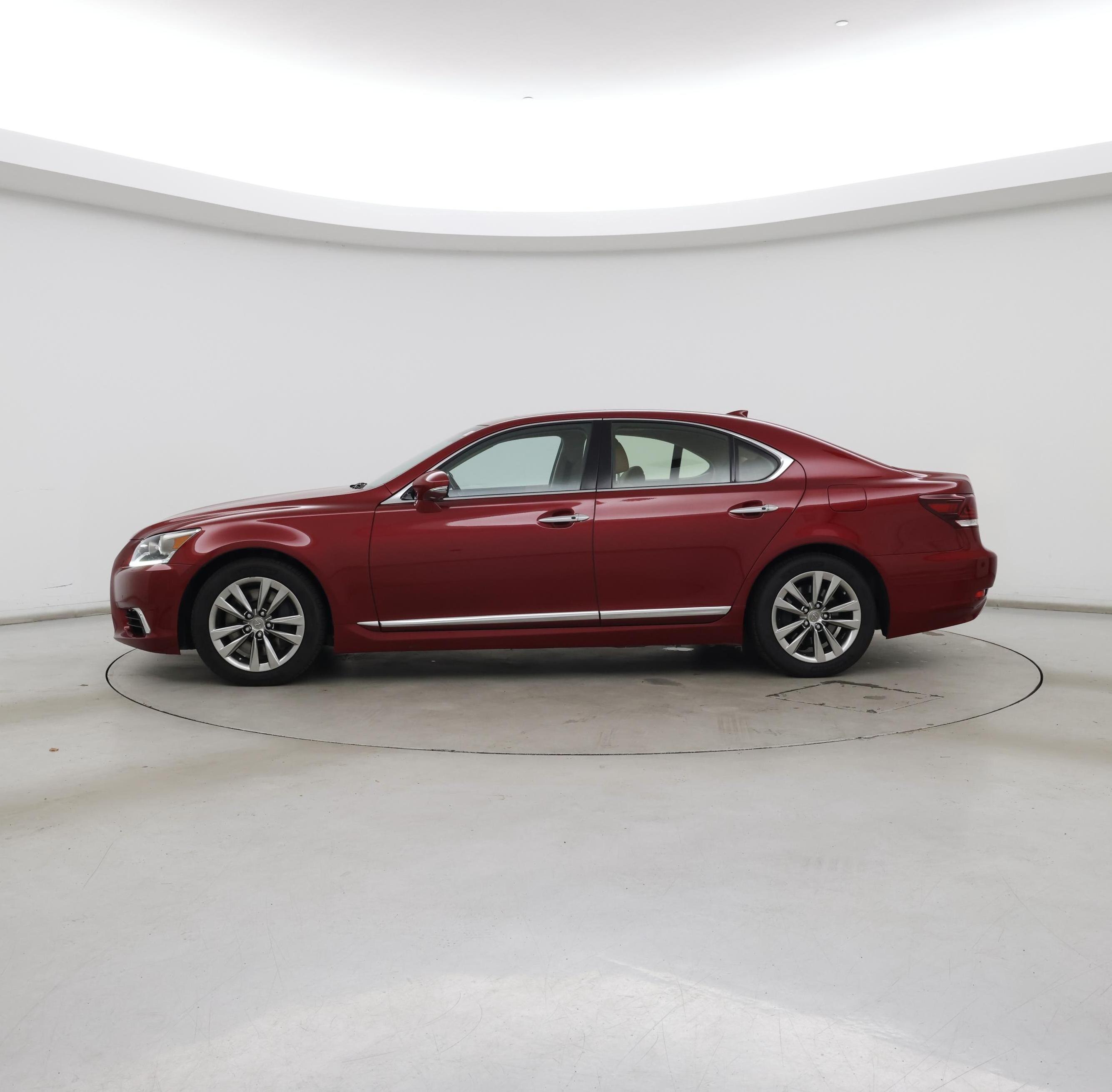 Thumbnail: 2015 Lexus LS - 3
