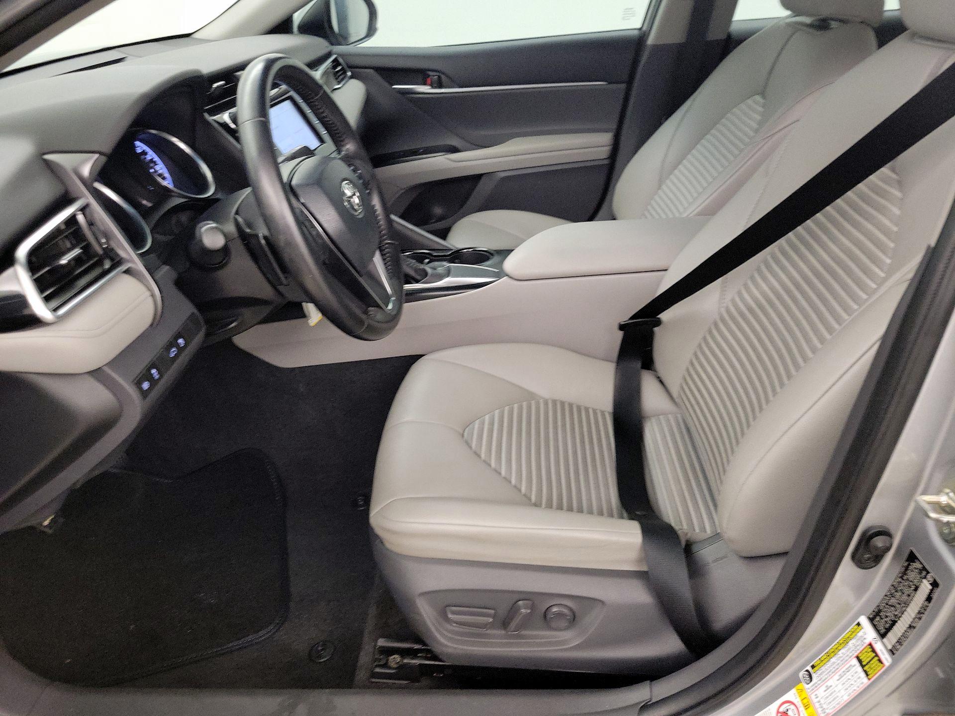 Thumbnail: 2018 Toyota Camry - 11