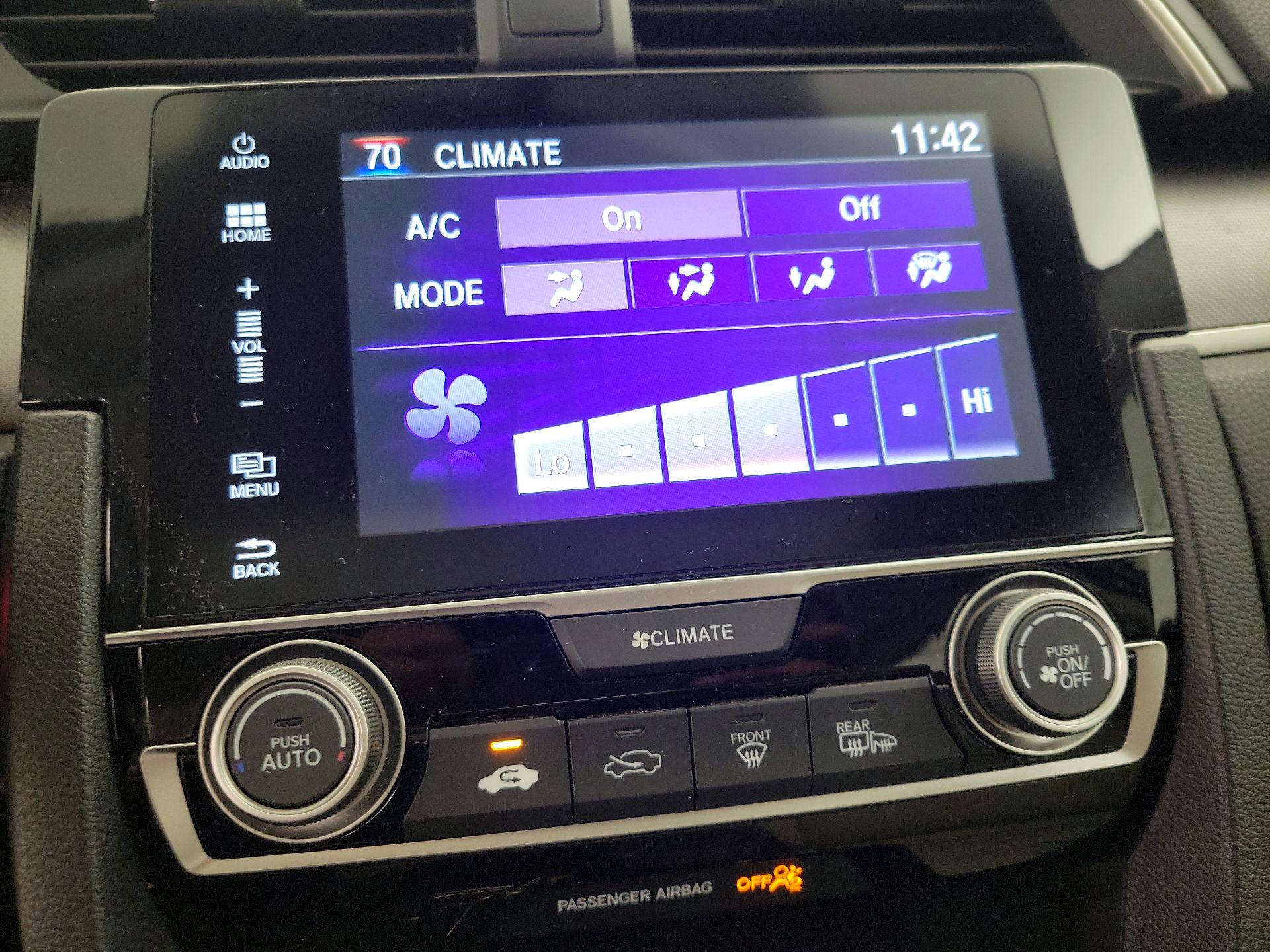 Thumbnail: 2016 Honda Civic - 16