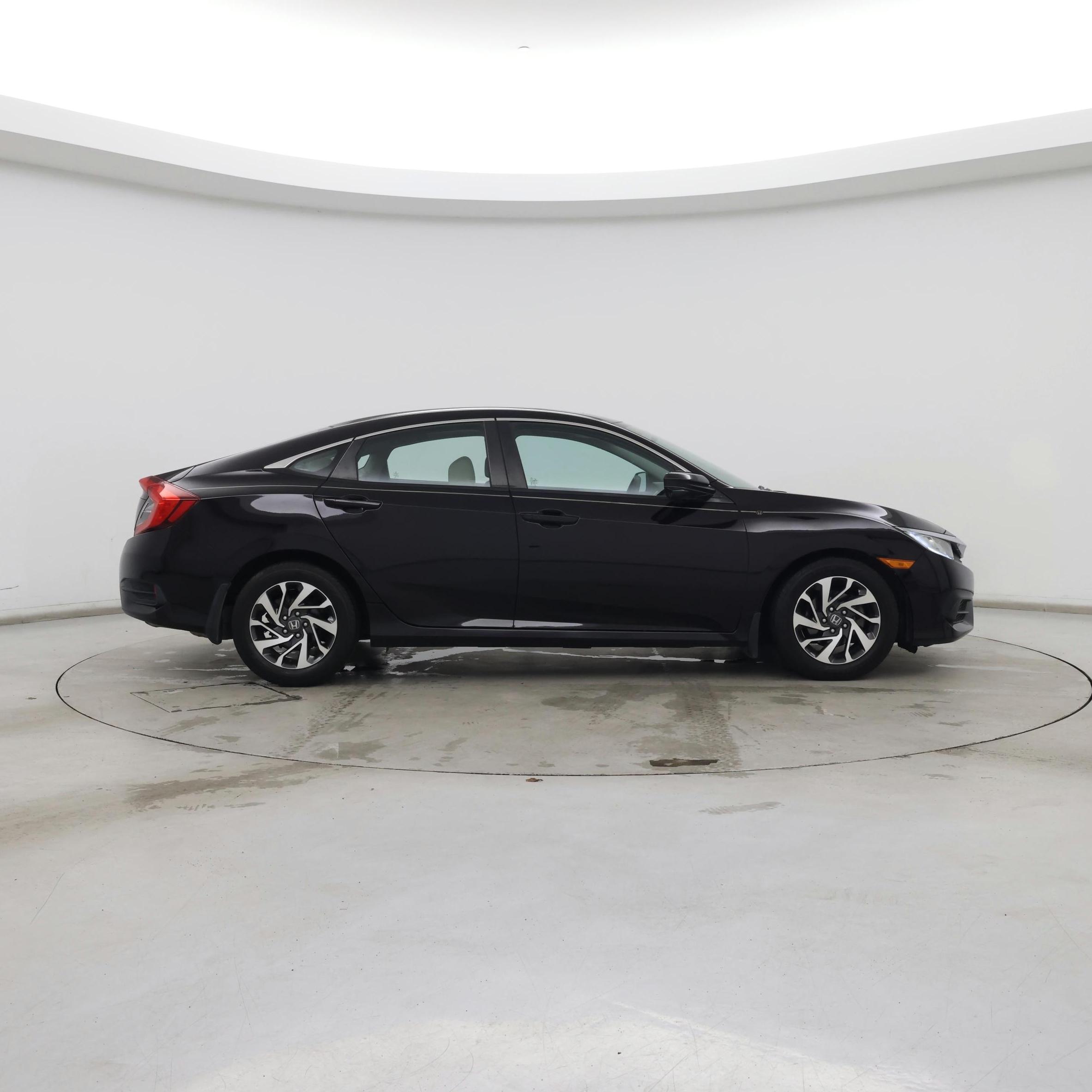 Thumbnail: 2016 Honda Civic - 7