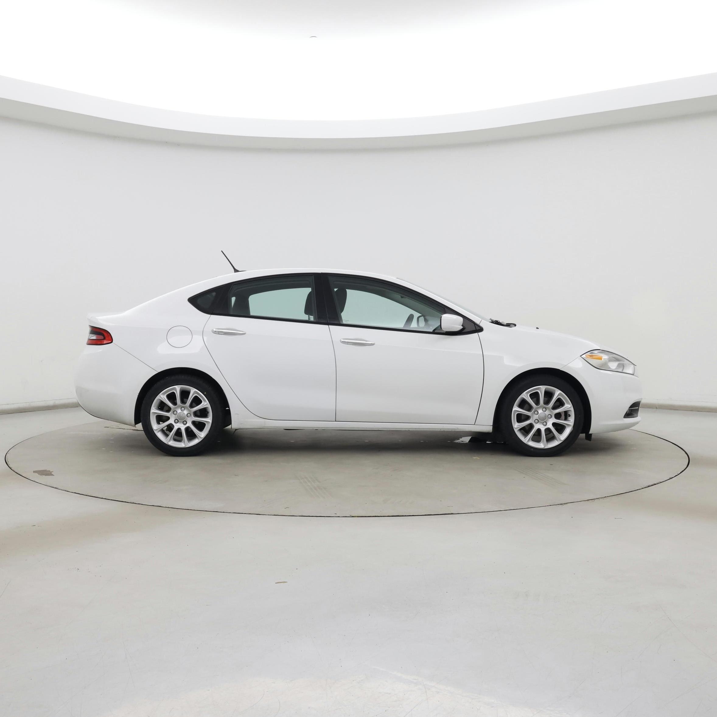Thumbnail: 2016 Dodge Dart - 7