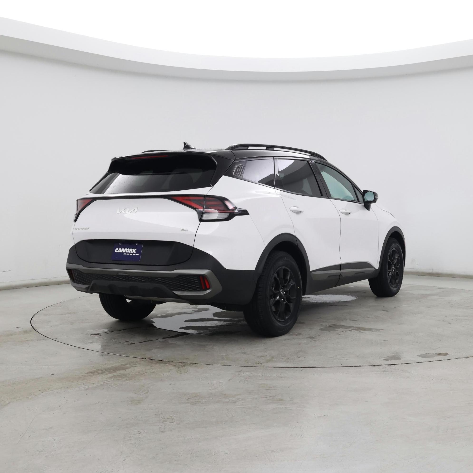 Thumbnail: 2023 Kia Sportage - 8