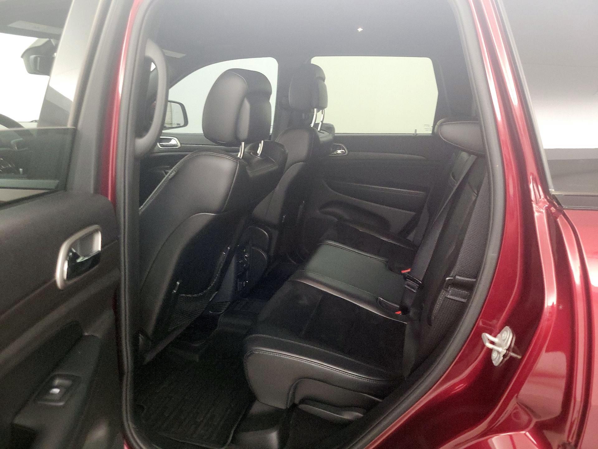 Thumbnail: 2018 Jeep Grand Cherokee - 20
