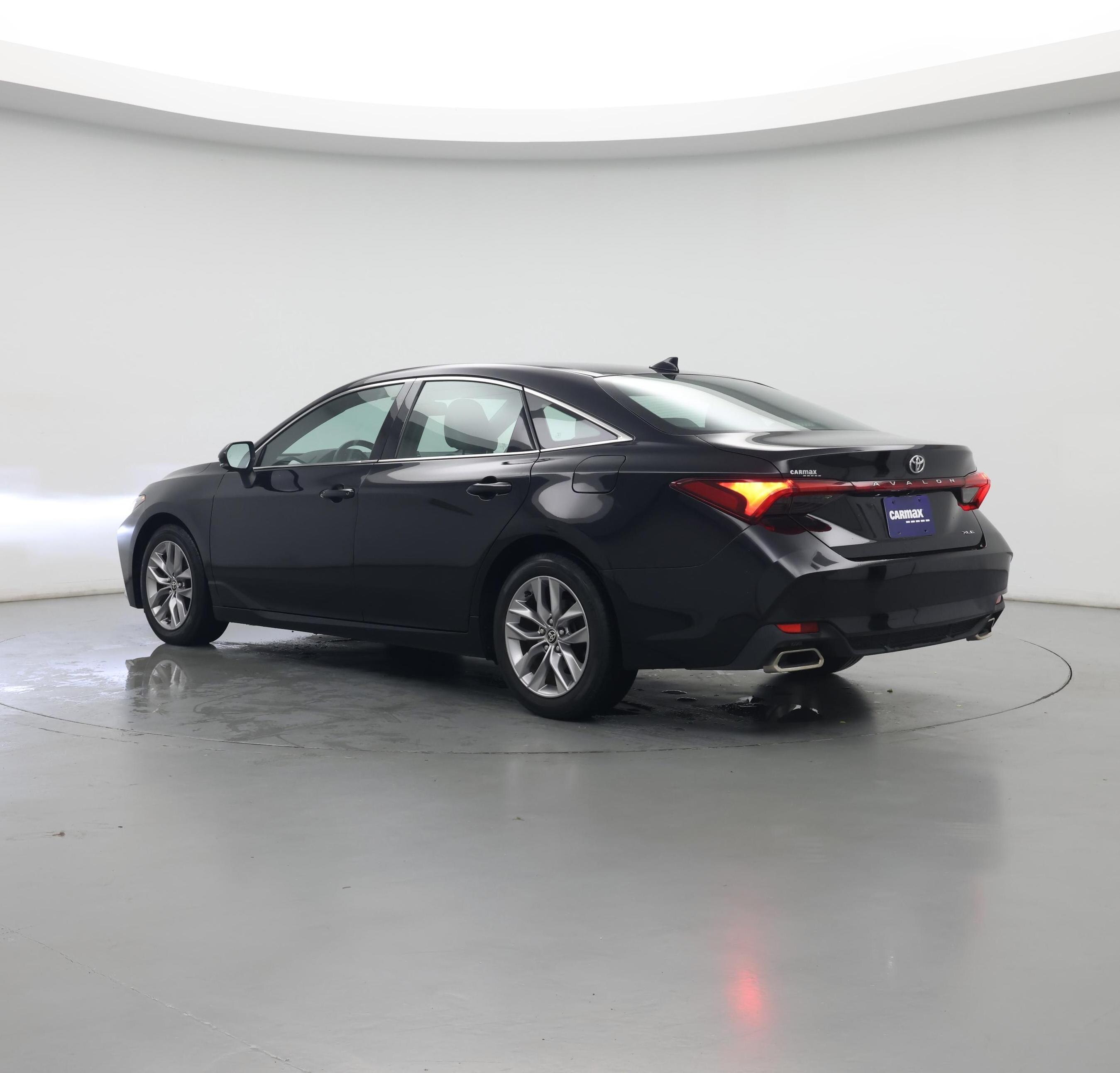 Thumbnail: 2020 Toyota Avalon - 2