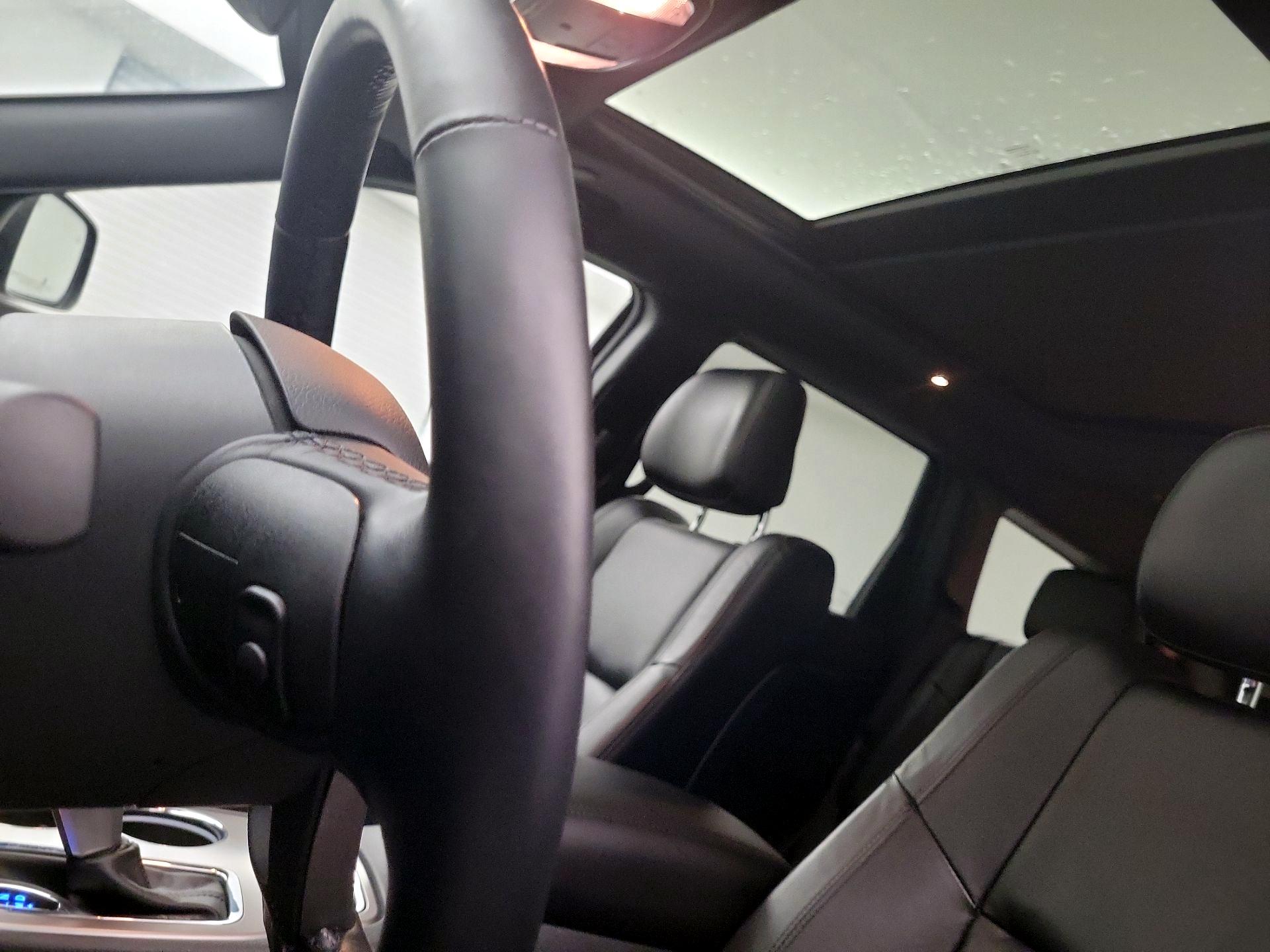 Thumbnail: 2021 Jeep Grand Cherokee - 19