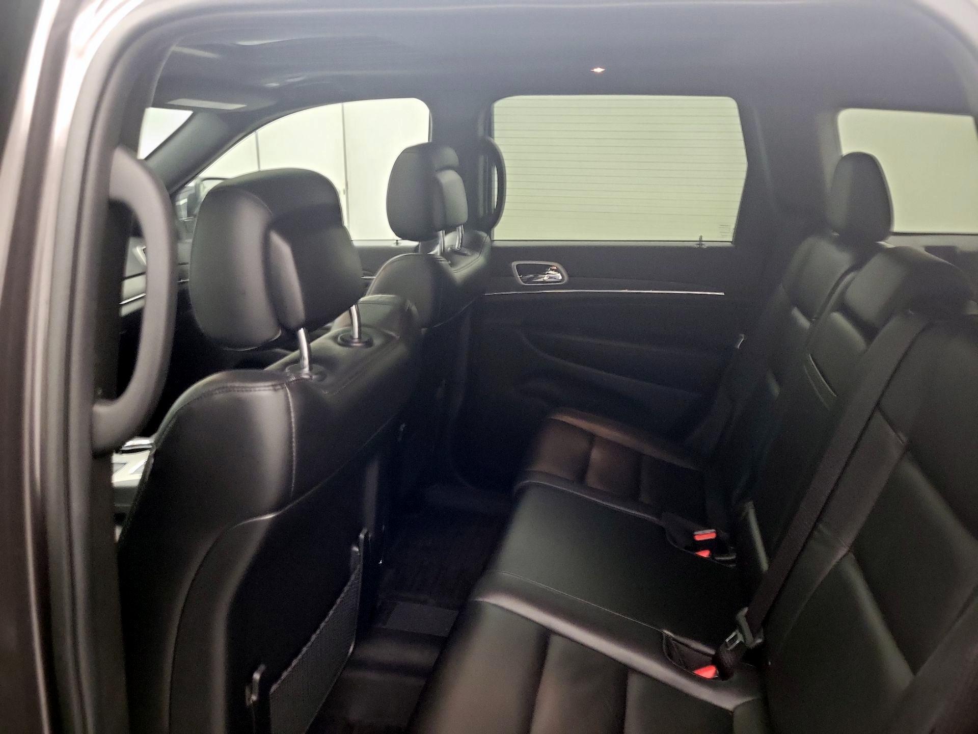 Thumbnail: 2021 Jeep Grand Cherokee - 20