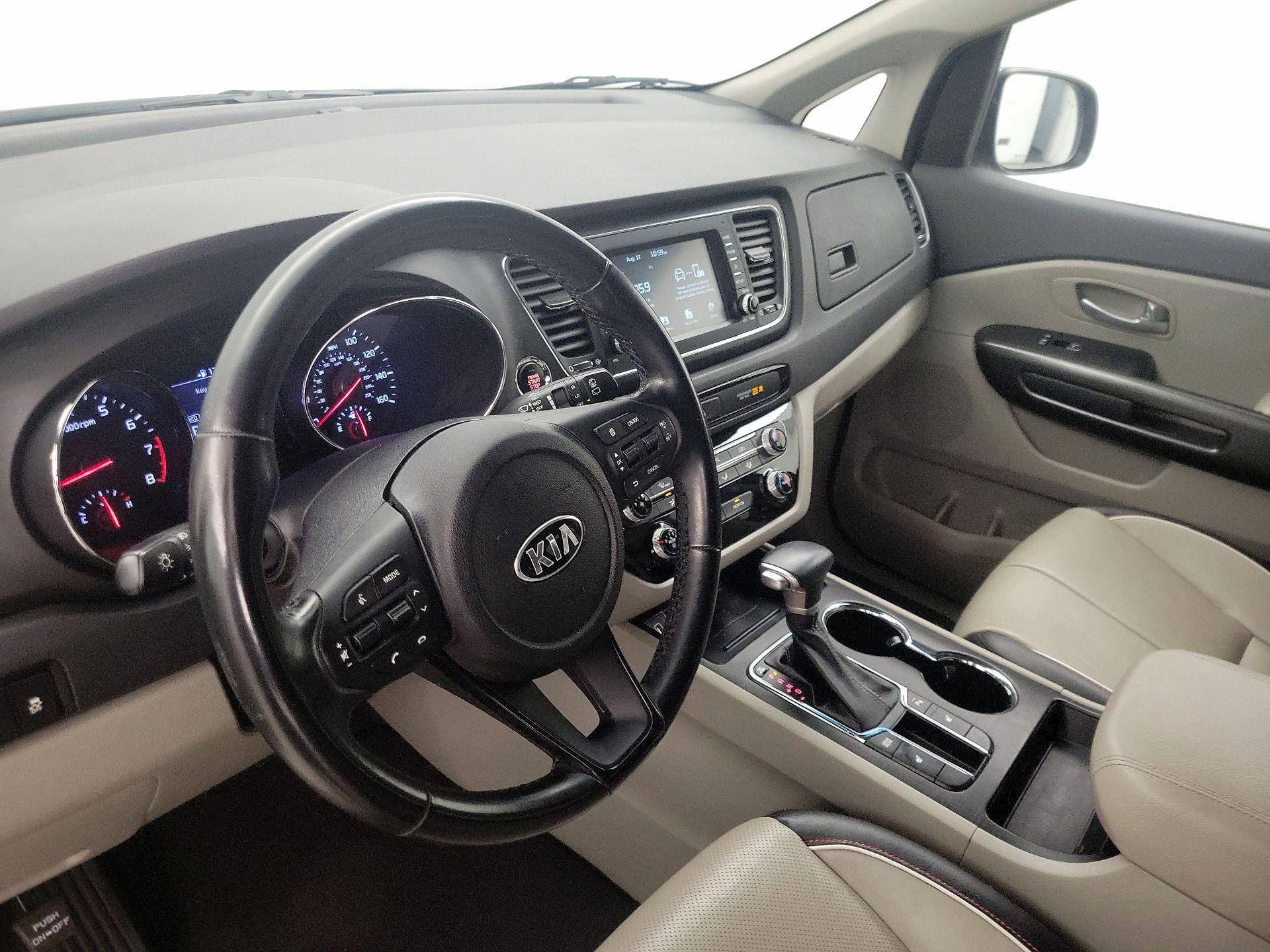 Thumbnail: 2020 Kia Sedona - 9