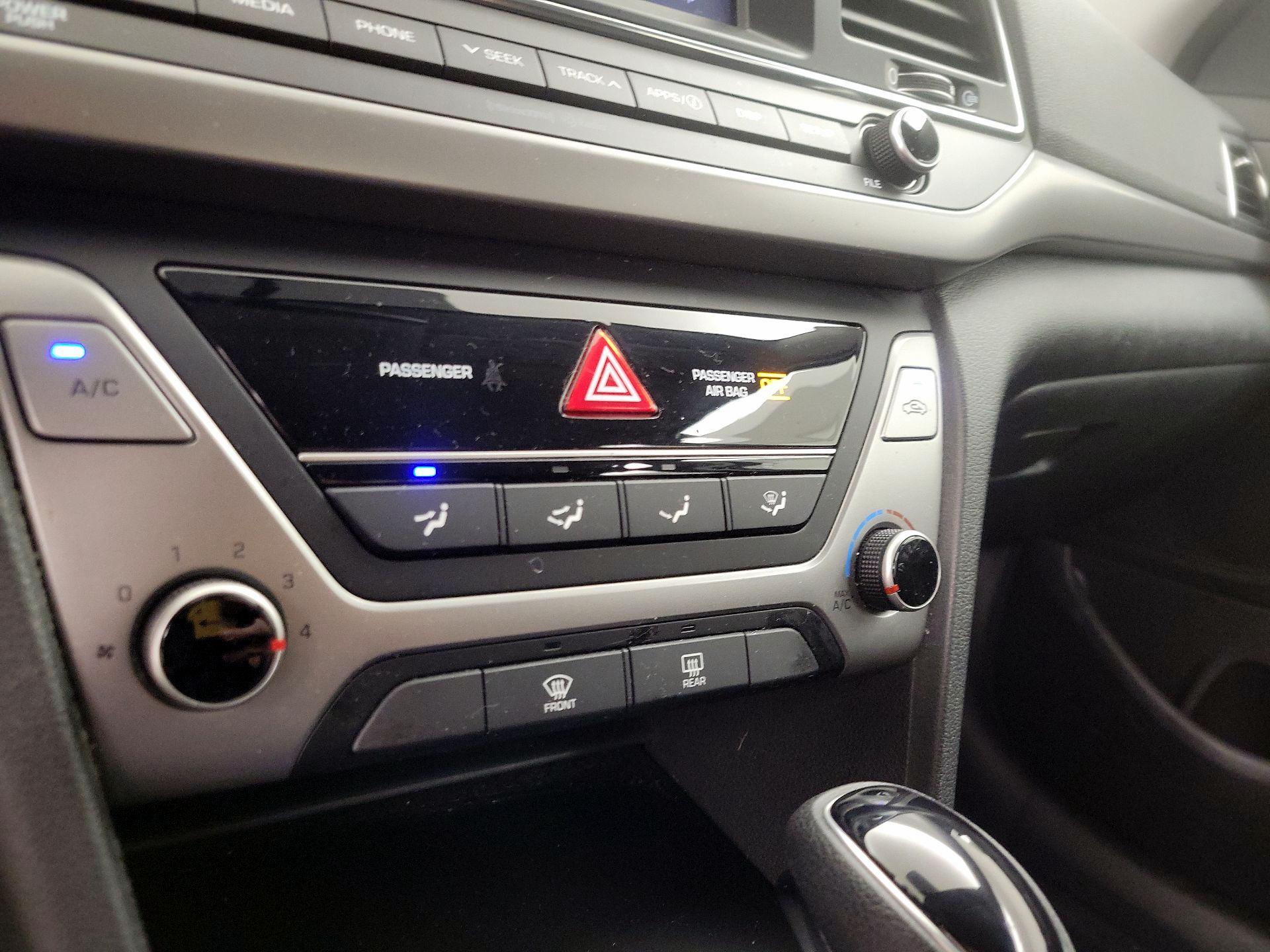 Thumbnail: 2018 Hyundai Elantra - 16