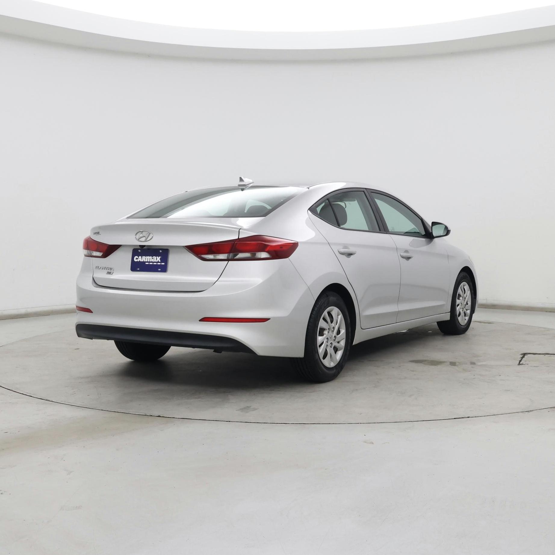 Thumbnail: 2018 Hyundai Elantra - 8
