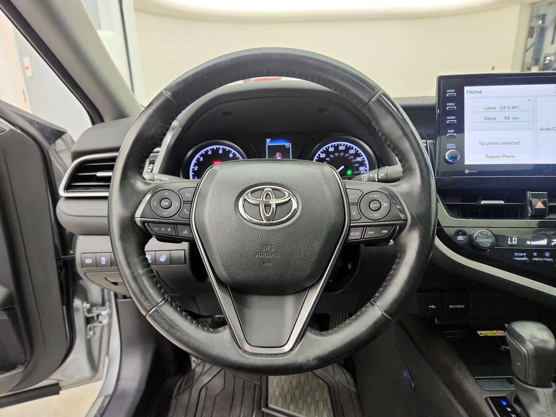 Thumbnail: 2023 Toyota Camry - 10