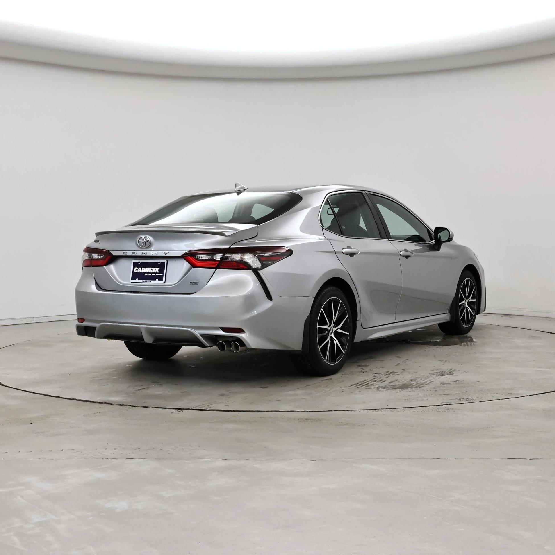 Thumbnail: 2023 Toyota Camry - 8