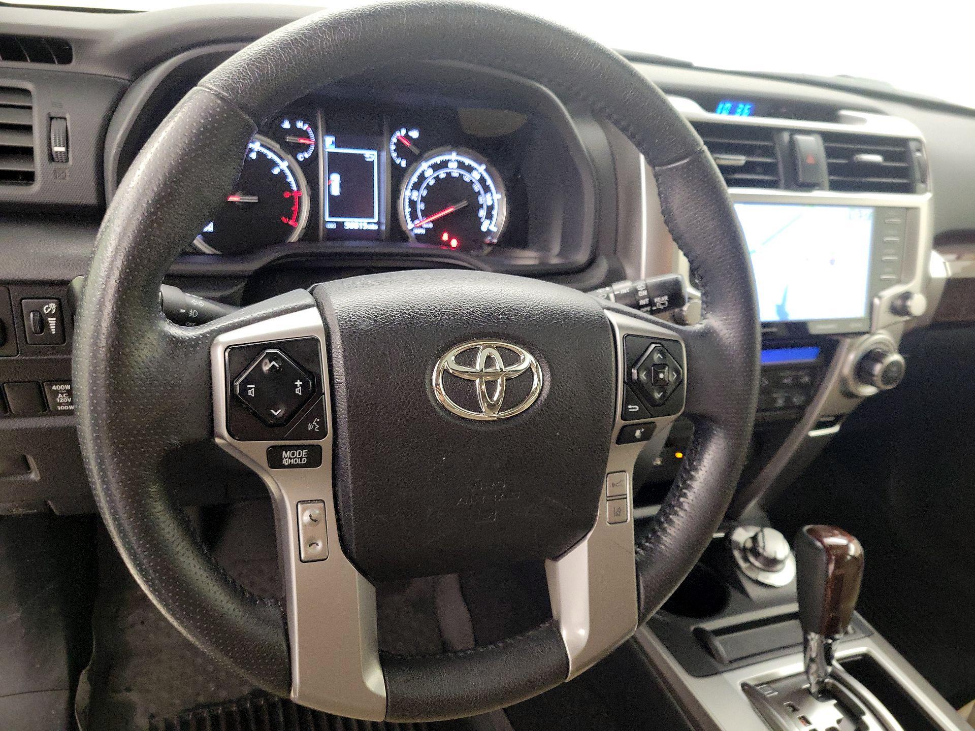 Thumbnail: 2022 Toyota 4Runner - 10