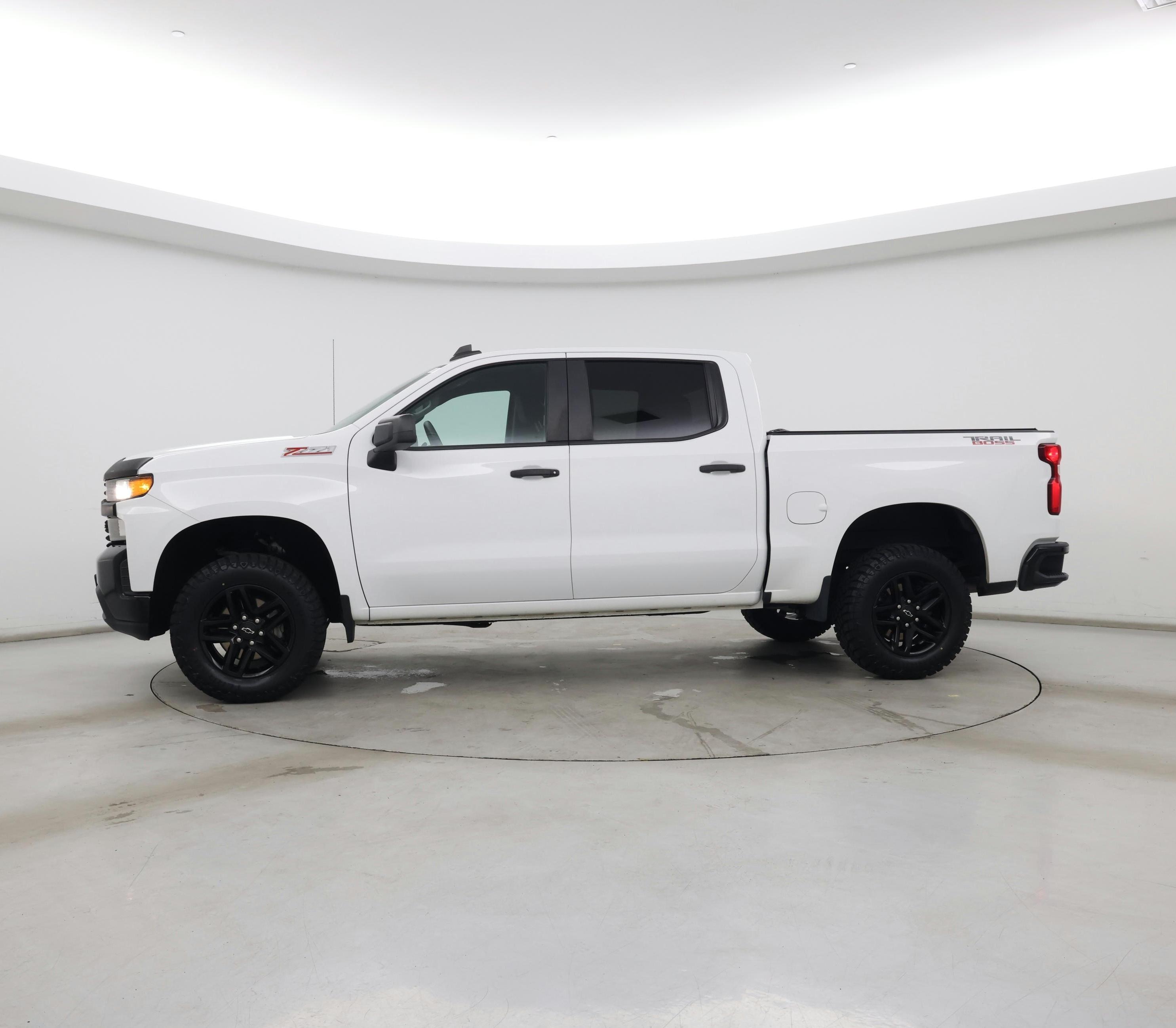 Thumbnail: 2021 Chevrolet Silverado 1500 - 3