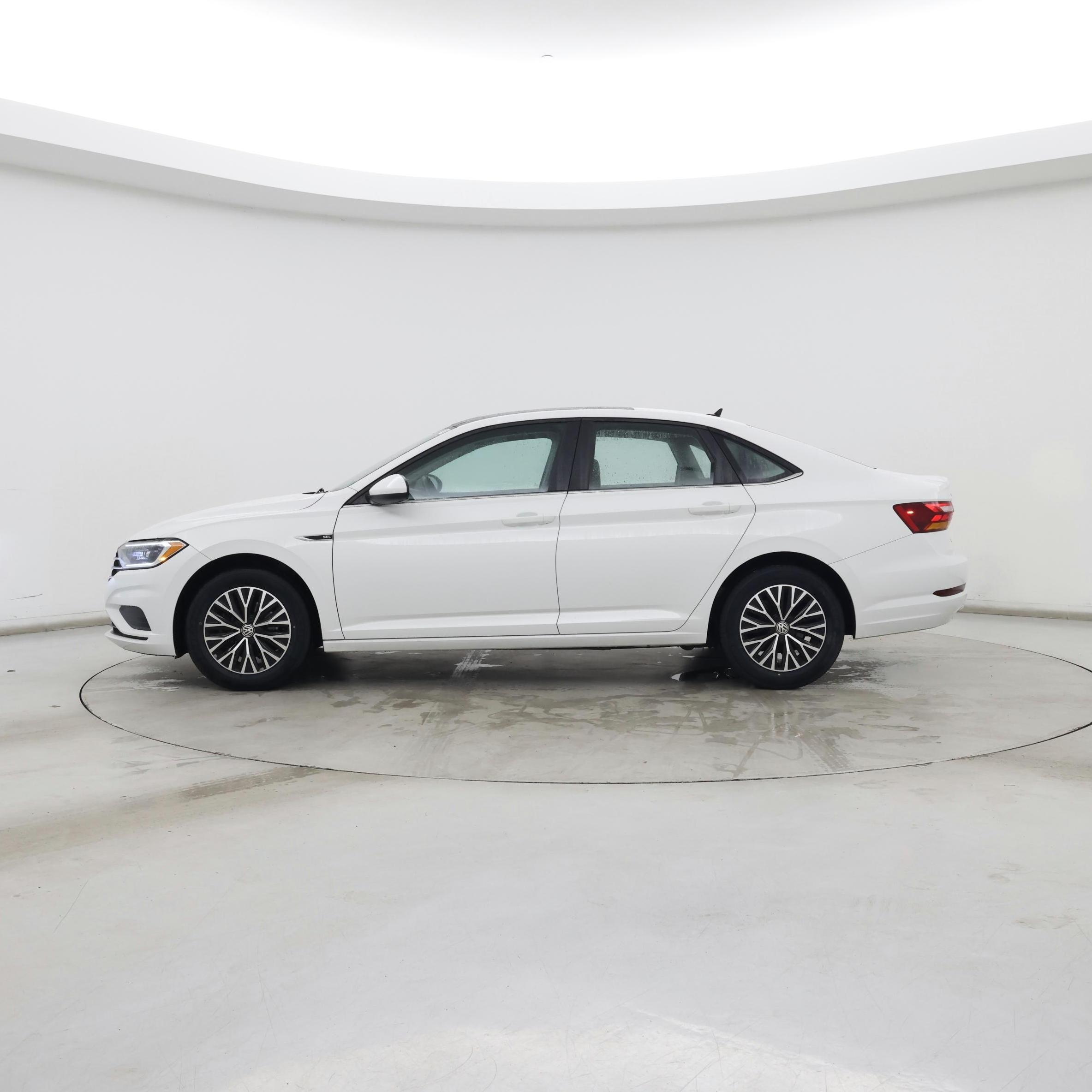 Thumbnail: 2019 Volkswagen Jetta - 3