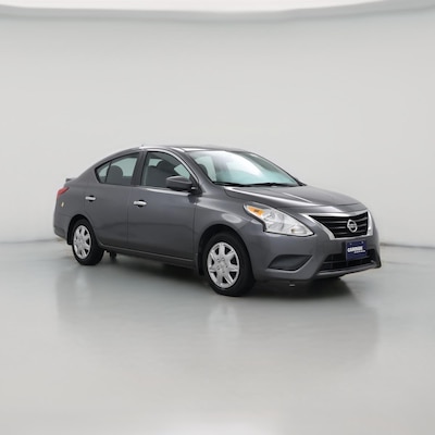 2016 Nissan Versa SV