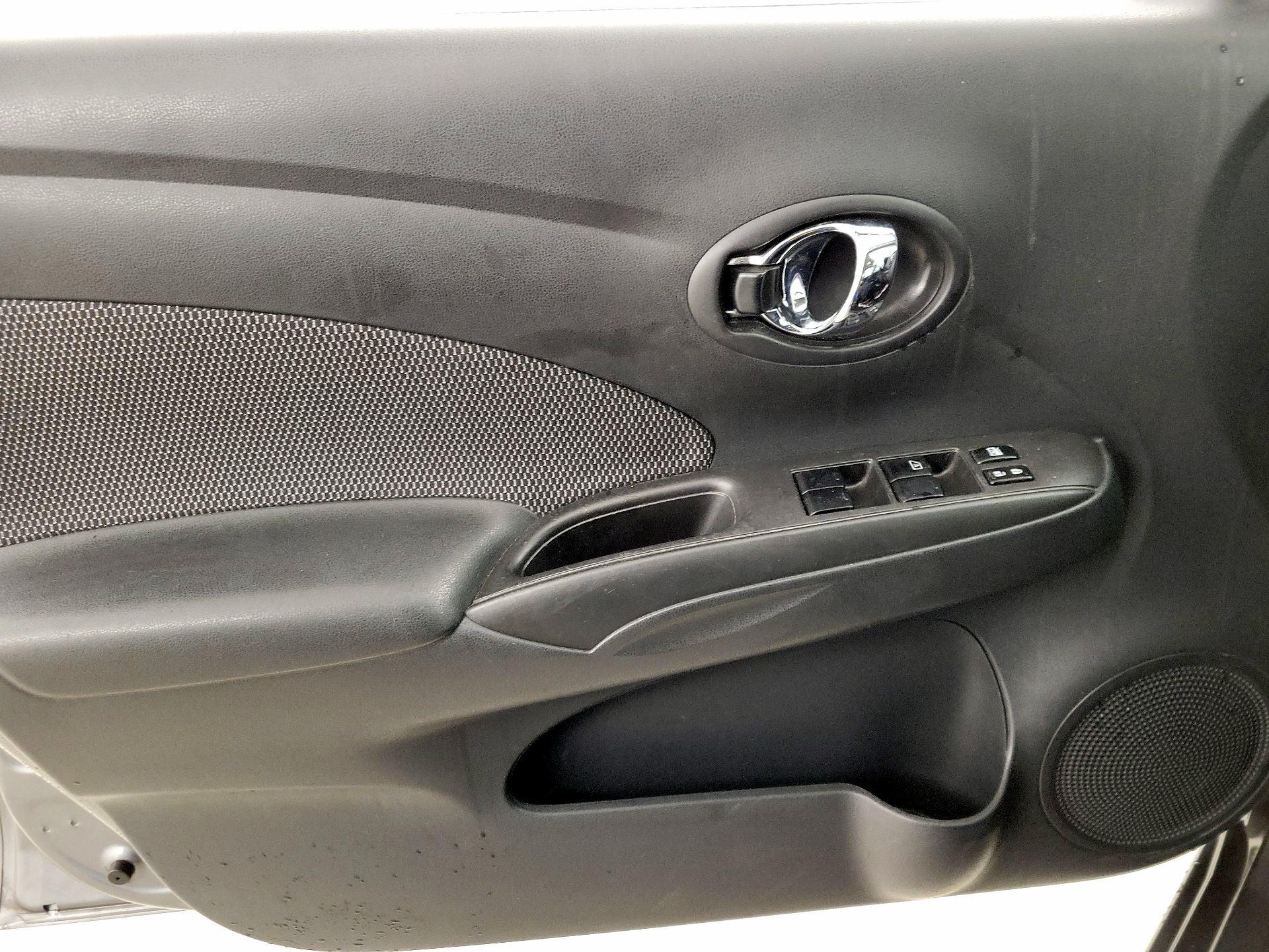 Thumbnail: 2016 Nissan Versa - 12