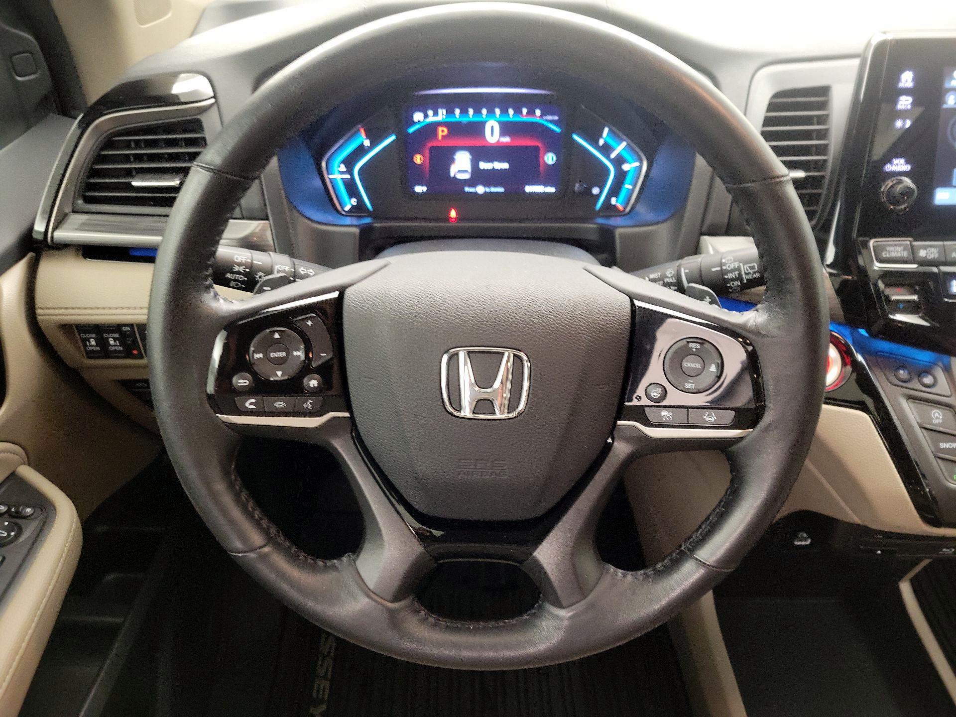 Thumbnail: 2023 Honda Odyssey - 10