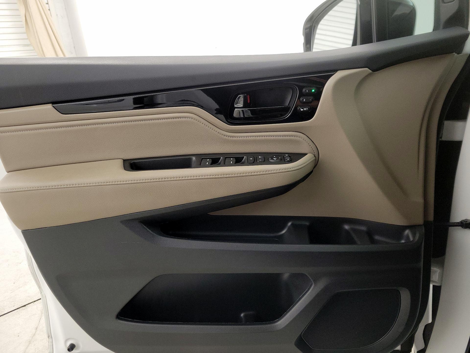 Thumbnail: 2023 Honda Odyssey - 12