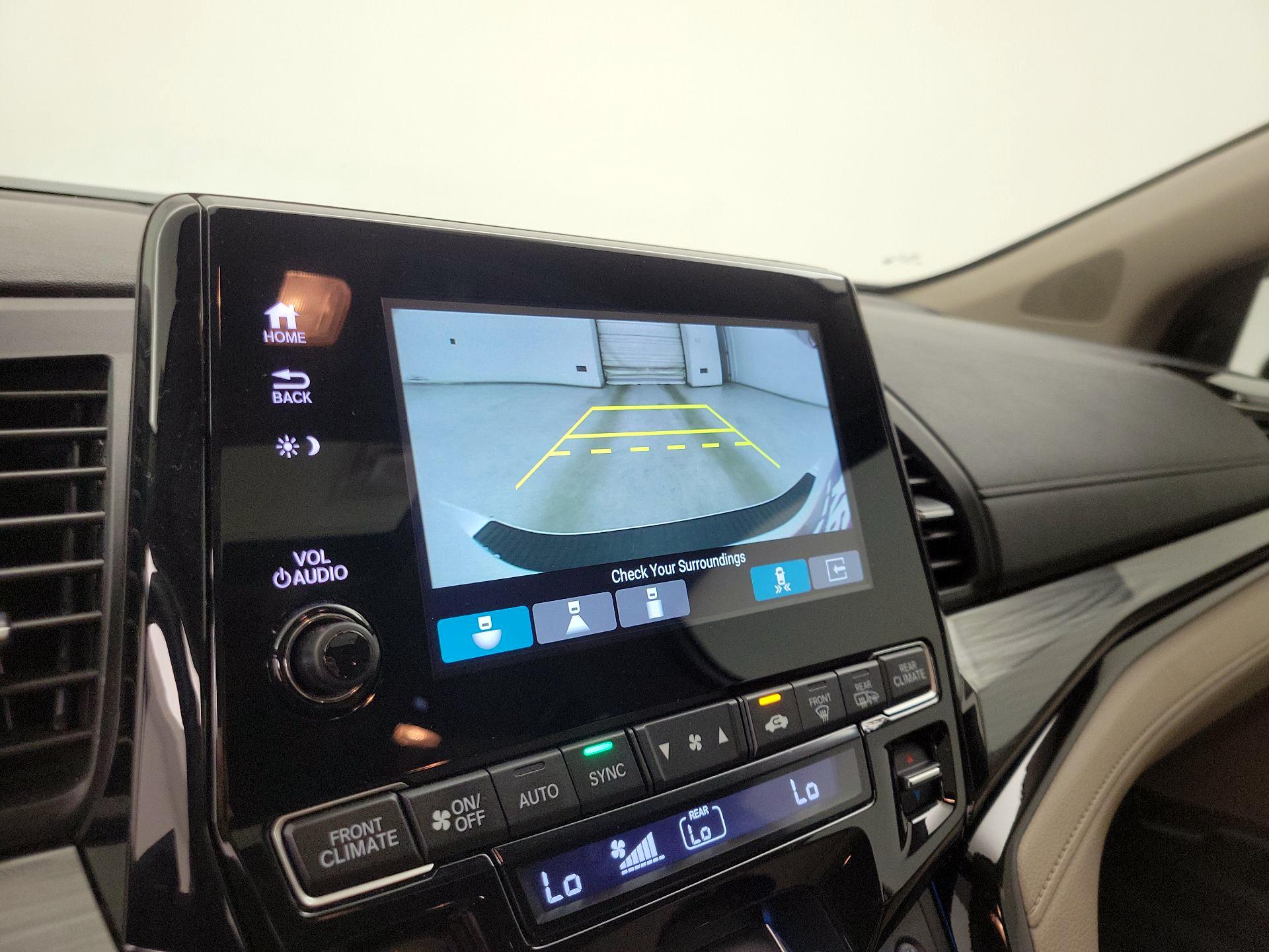 Thumbnail: 2023 Honda Odyssey - 14