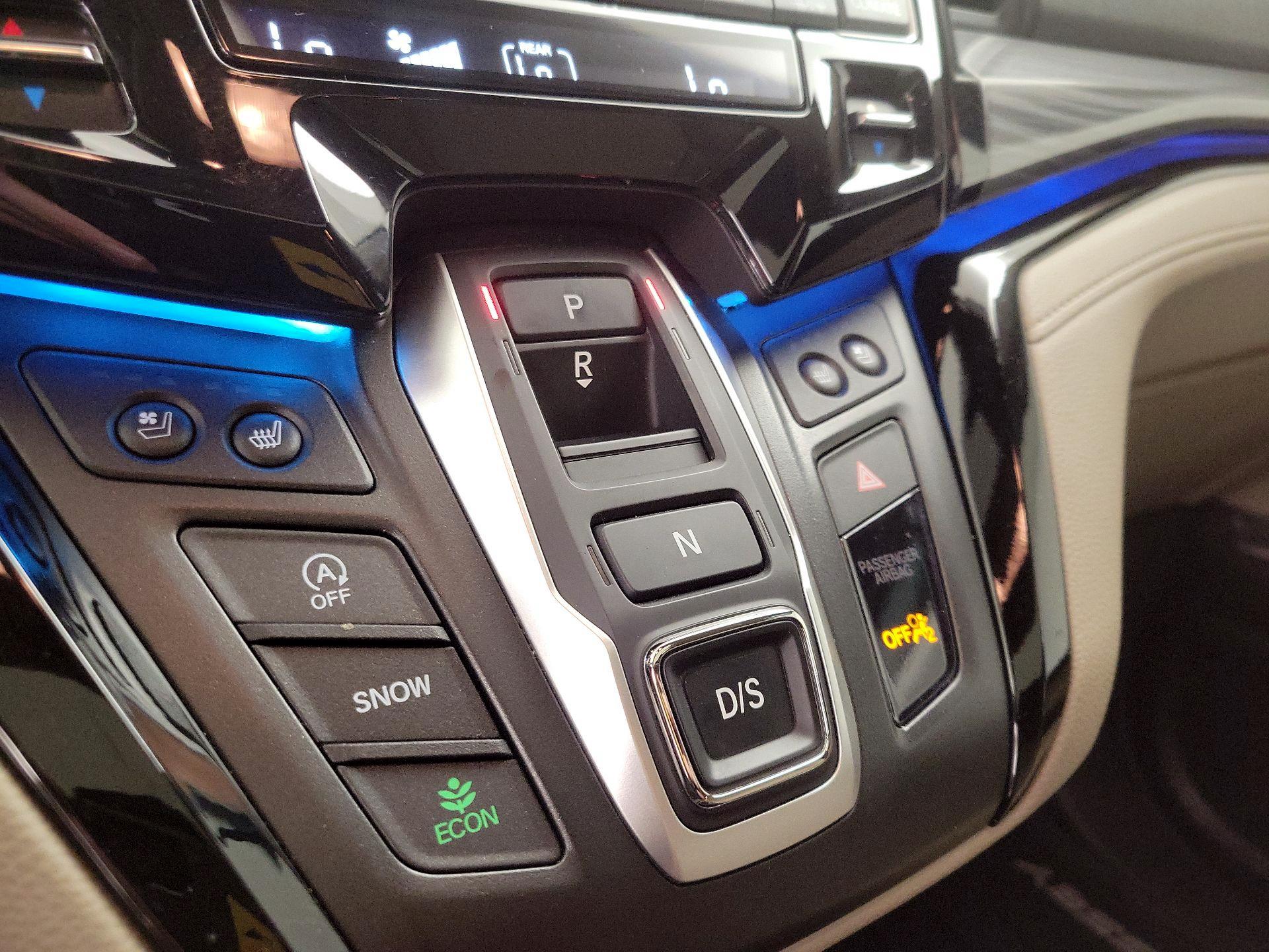 Thumbnail: 2023 Honda Odyssey - 17