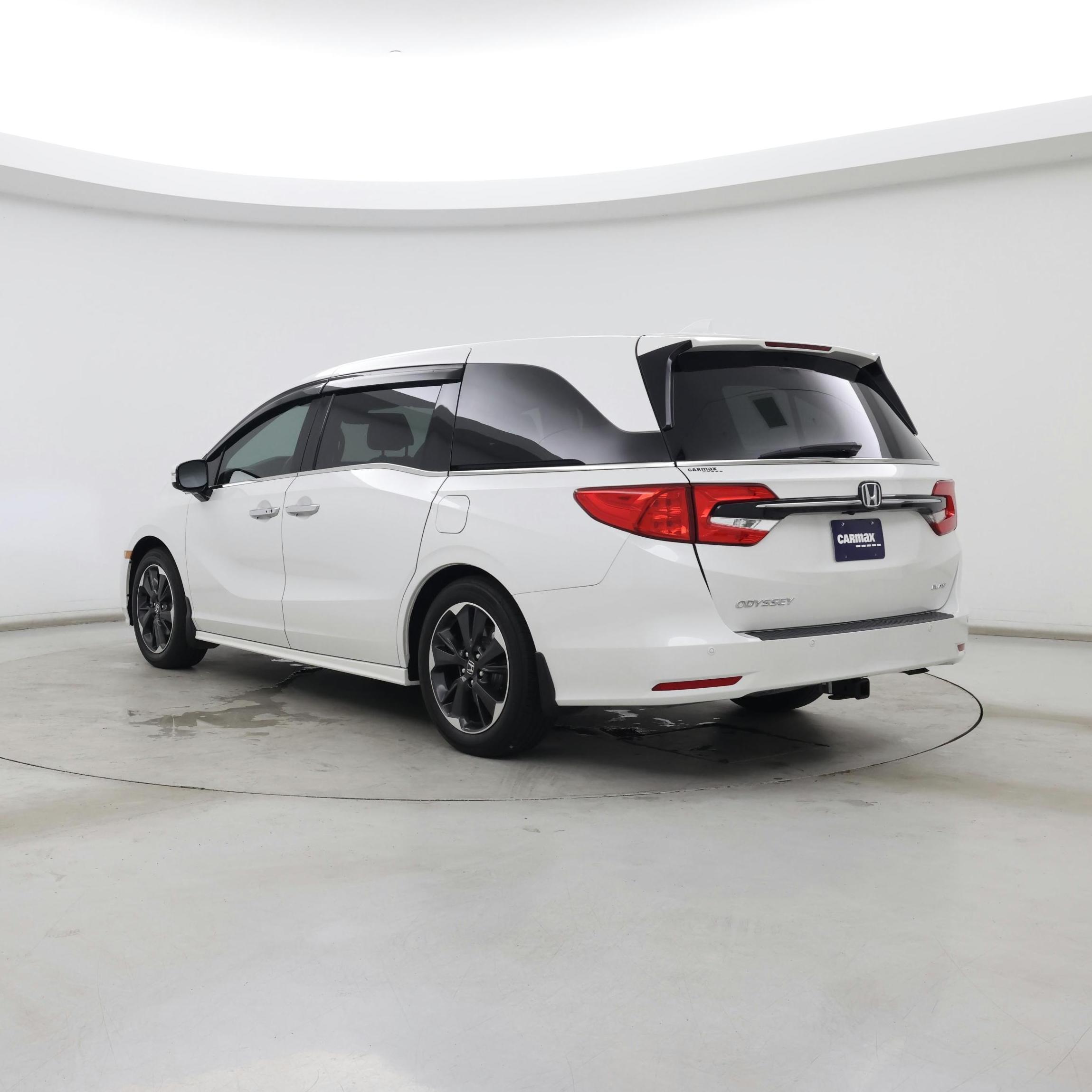 Thumbnail: 2023 Honda Odyssey - 2